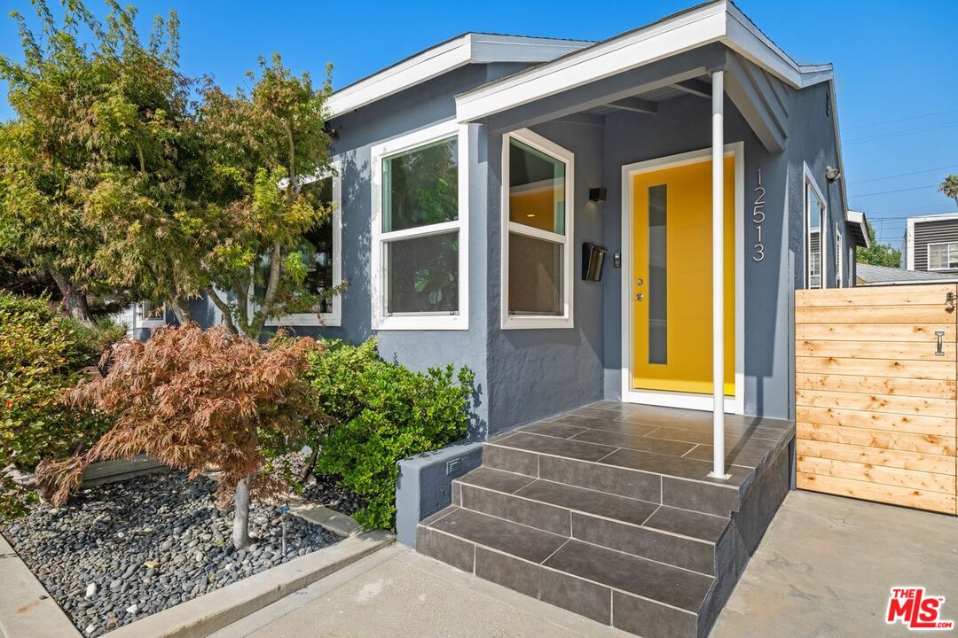12513 Walsh Ave