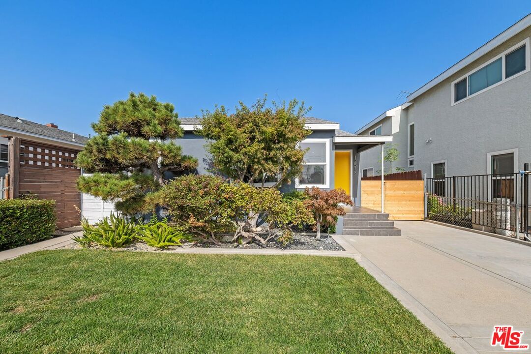 12513 Walsh Ave