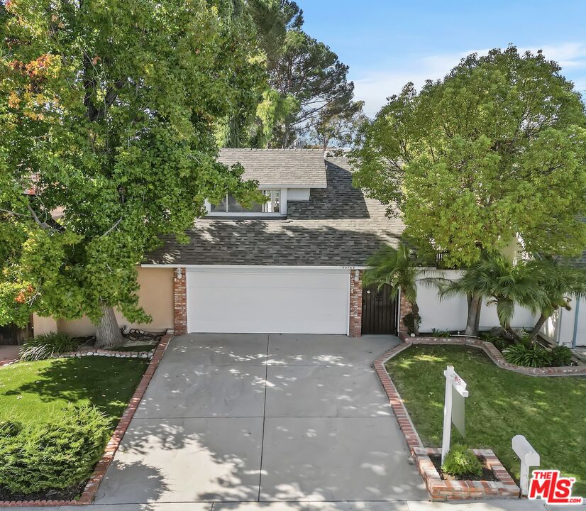 30766 Lakefront Dr