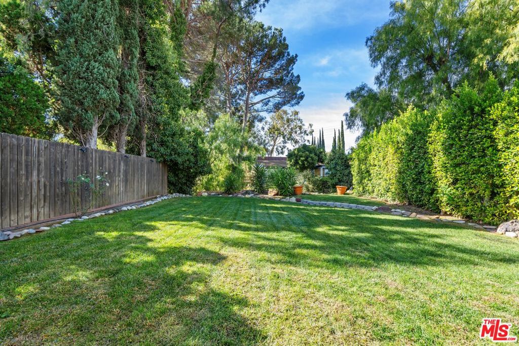 30766 Lakefront Drive