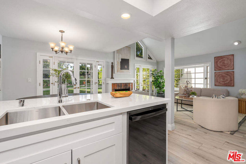 30766 Lakefront Drive