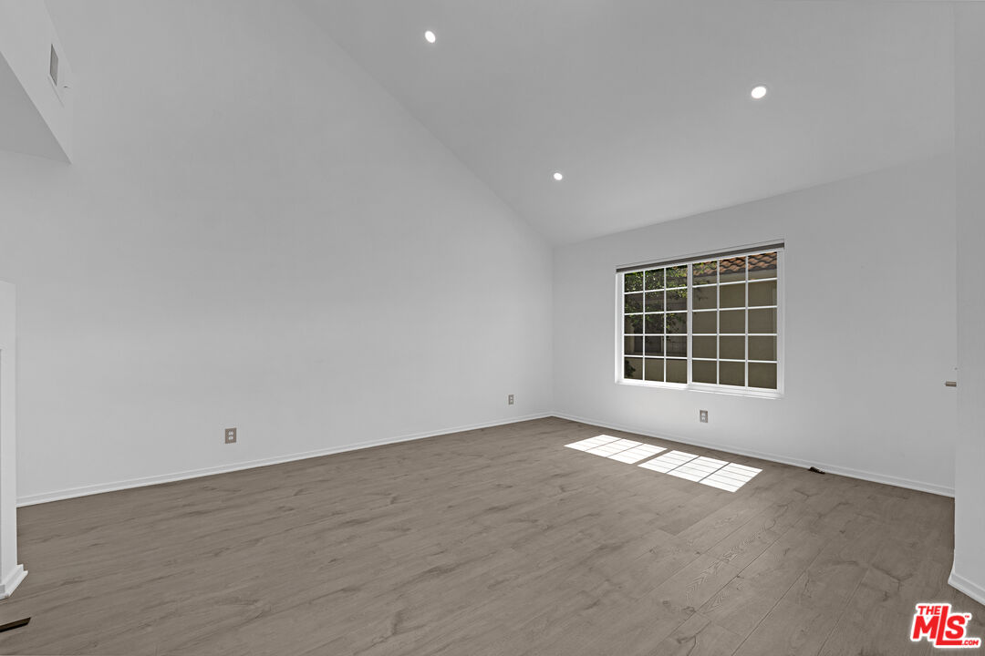 4240 Lost Hills Rd Unit: 506
