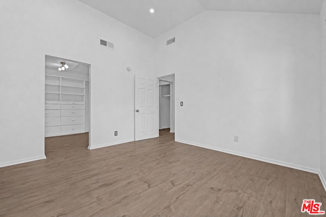 4240 Lost Hills Rd Unit: 506