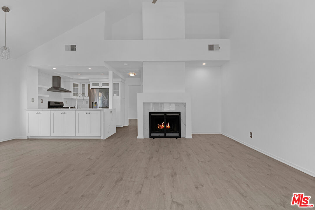 4240 Lost Hills Rd Unit: 506