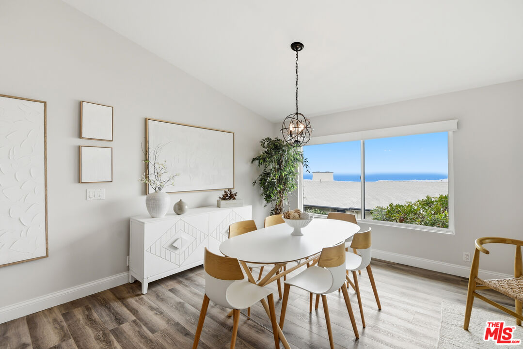 6766 Las Olas Way