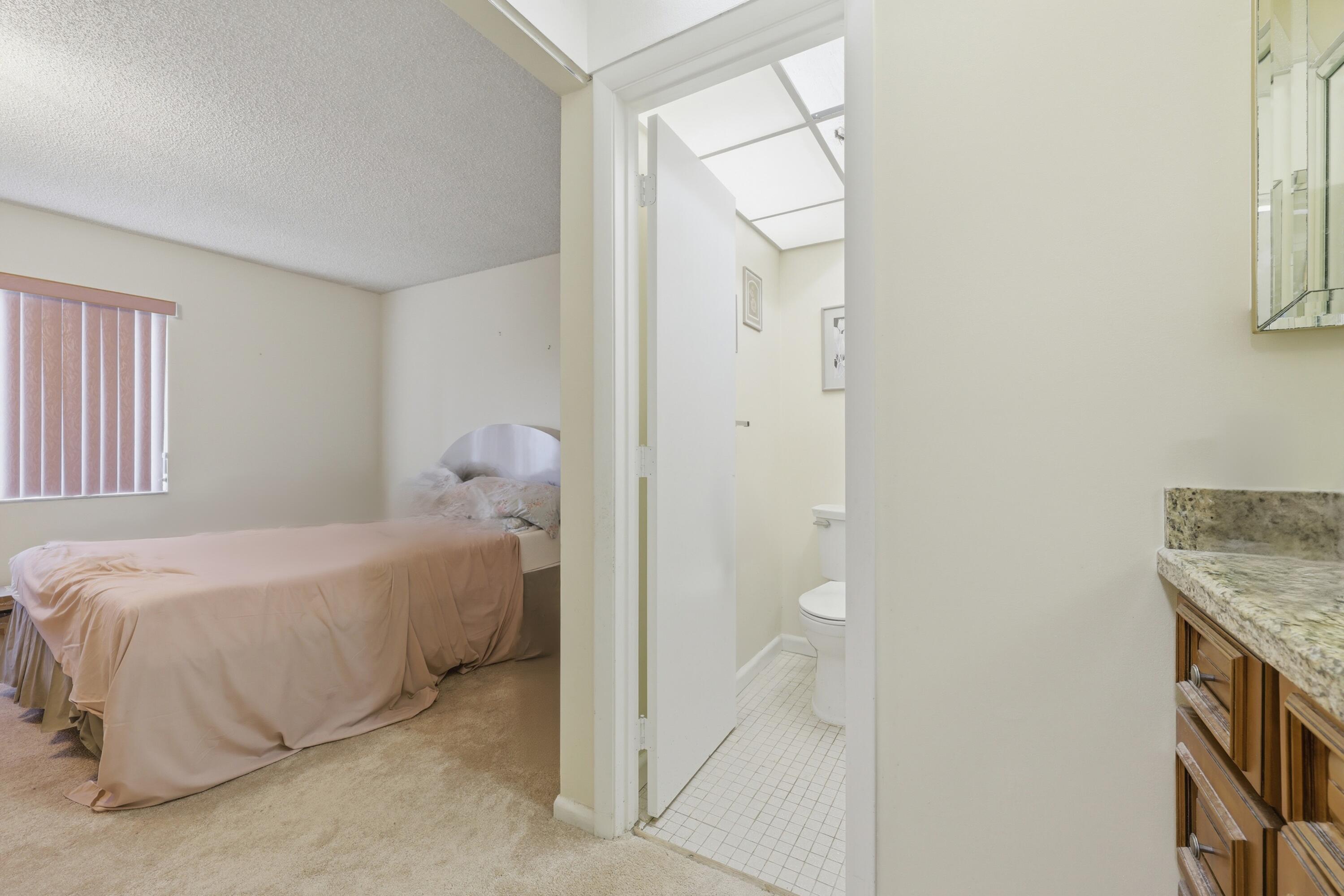 9861 Sunrise Lakes Boulevard Unit: 101