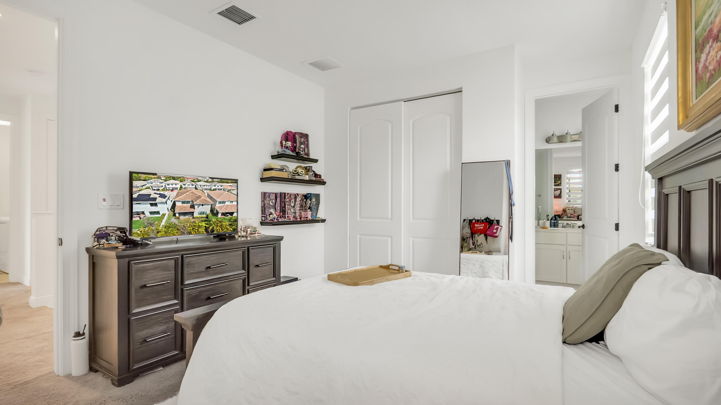 8550 NW 39th Court