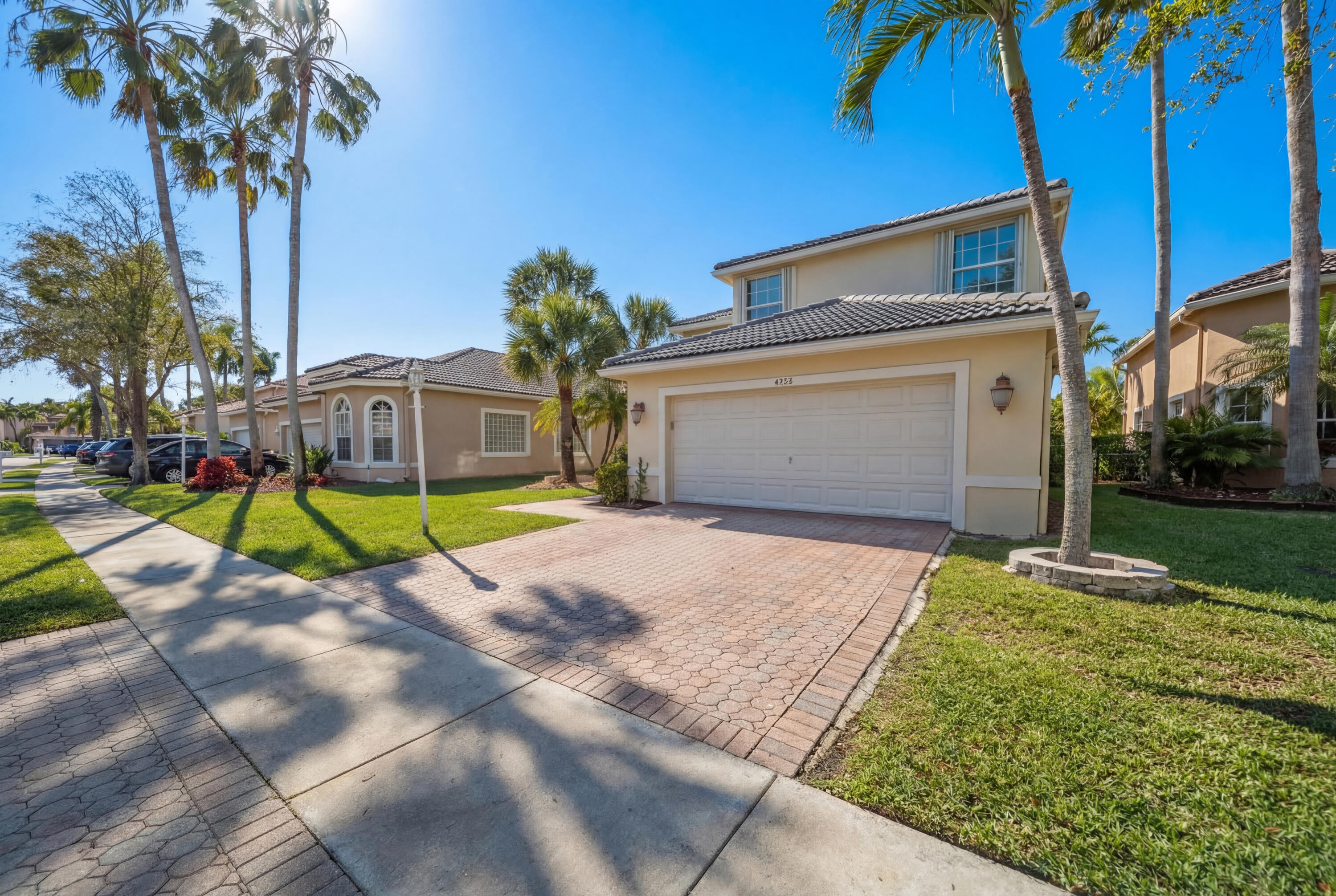 4752 NW 120th Way