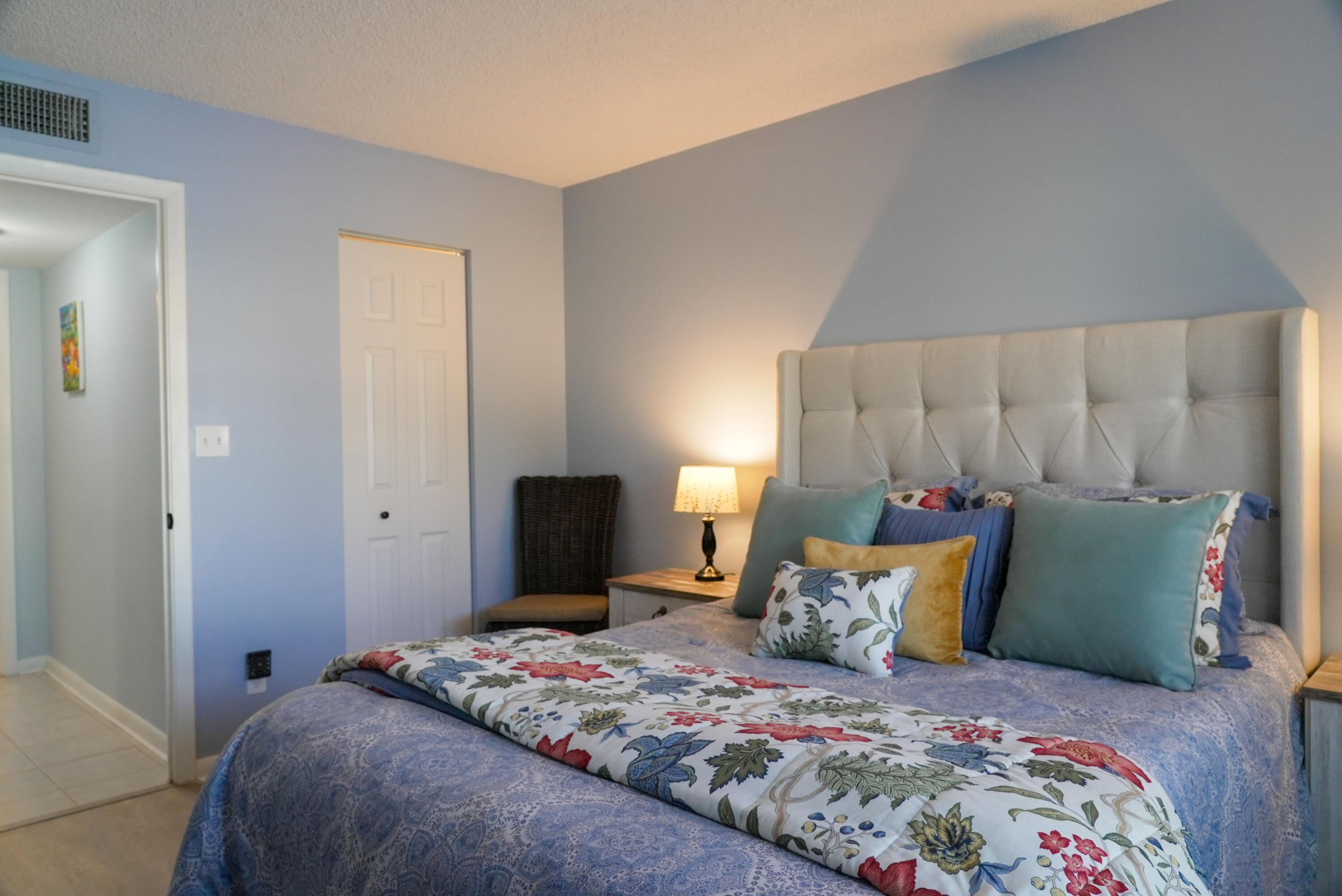 8901 Sunrise Lakes Boulevard Unit: 105