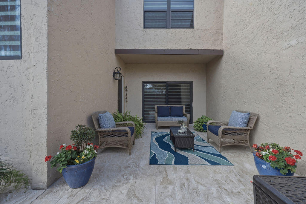 1871 Bayberry Drive 1871