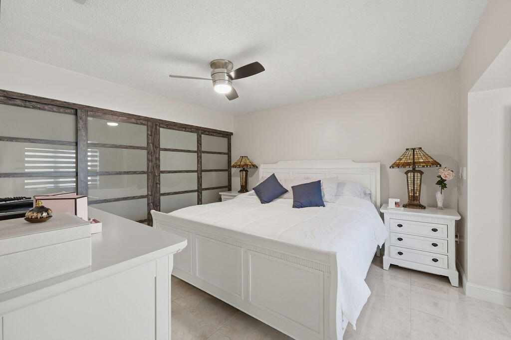 1871 Bayberry Drive 1871