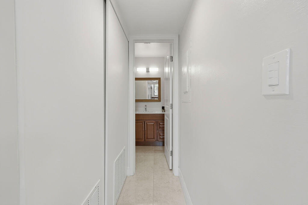 1871 Bayberry Drive 1871