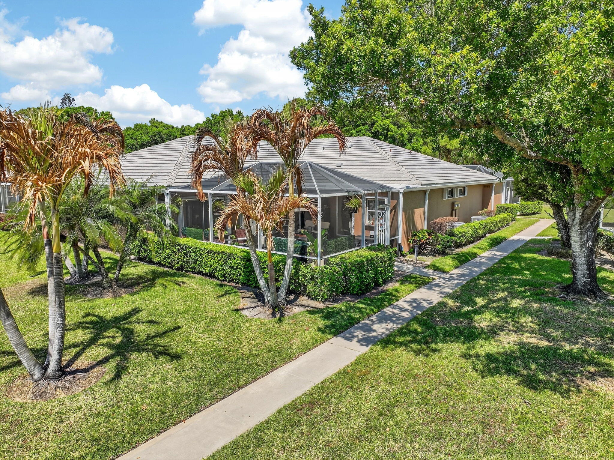1242 NW Sun Terrace Circle 12c, Port St. Lucie Unit: 12c