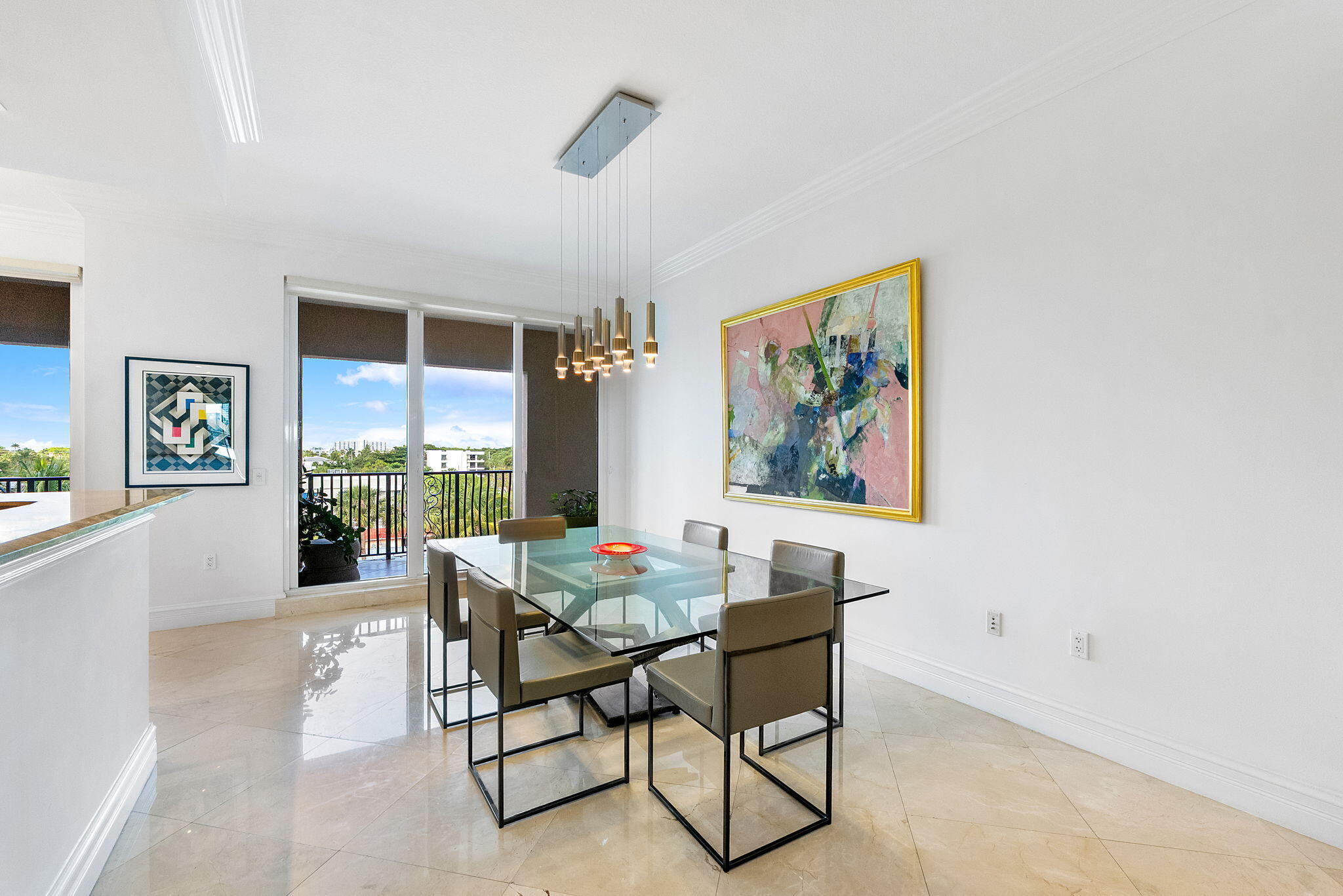 1 N Ocean Boulevard 402