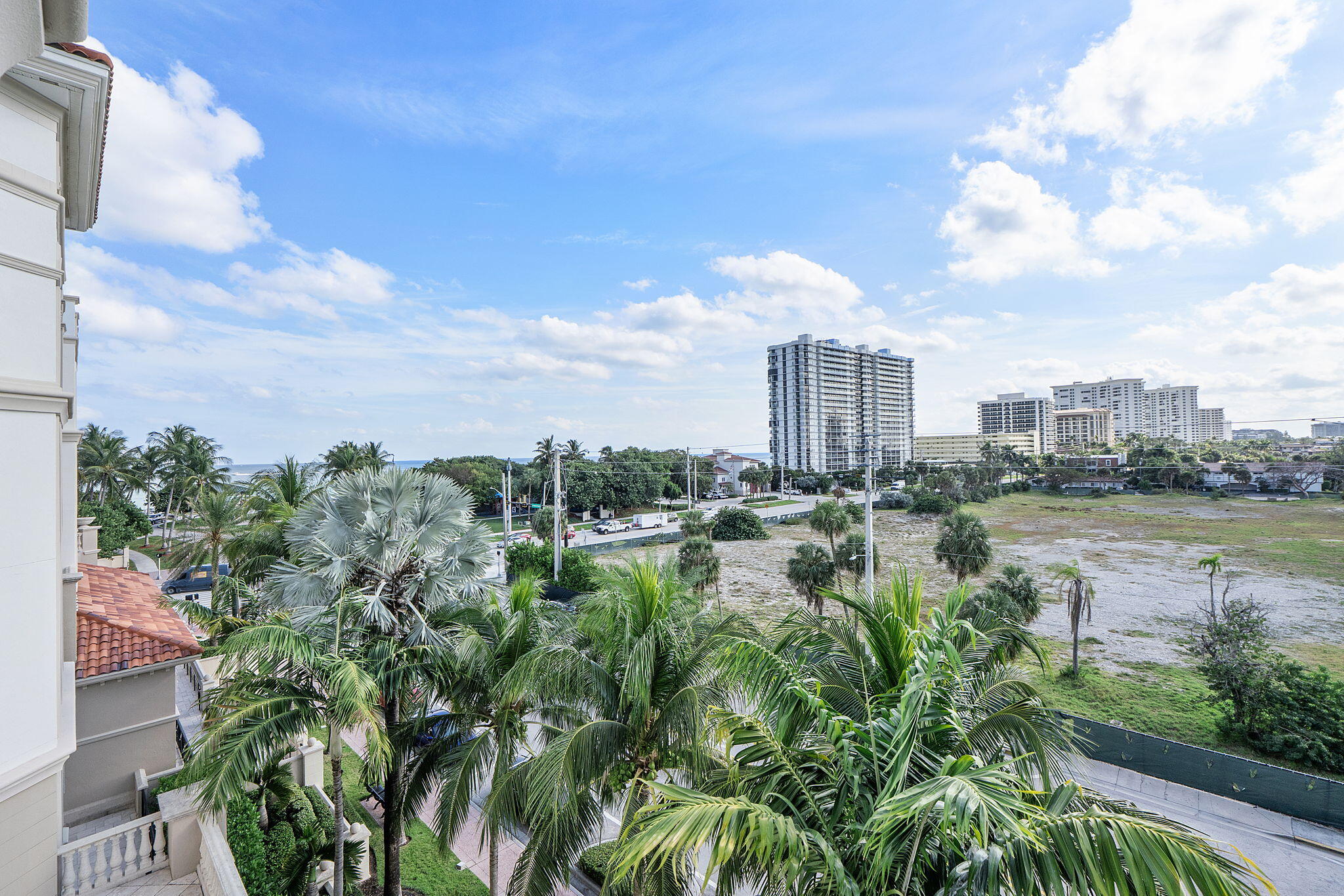 1 N Ocean Boulevard 402