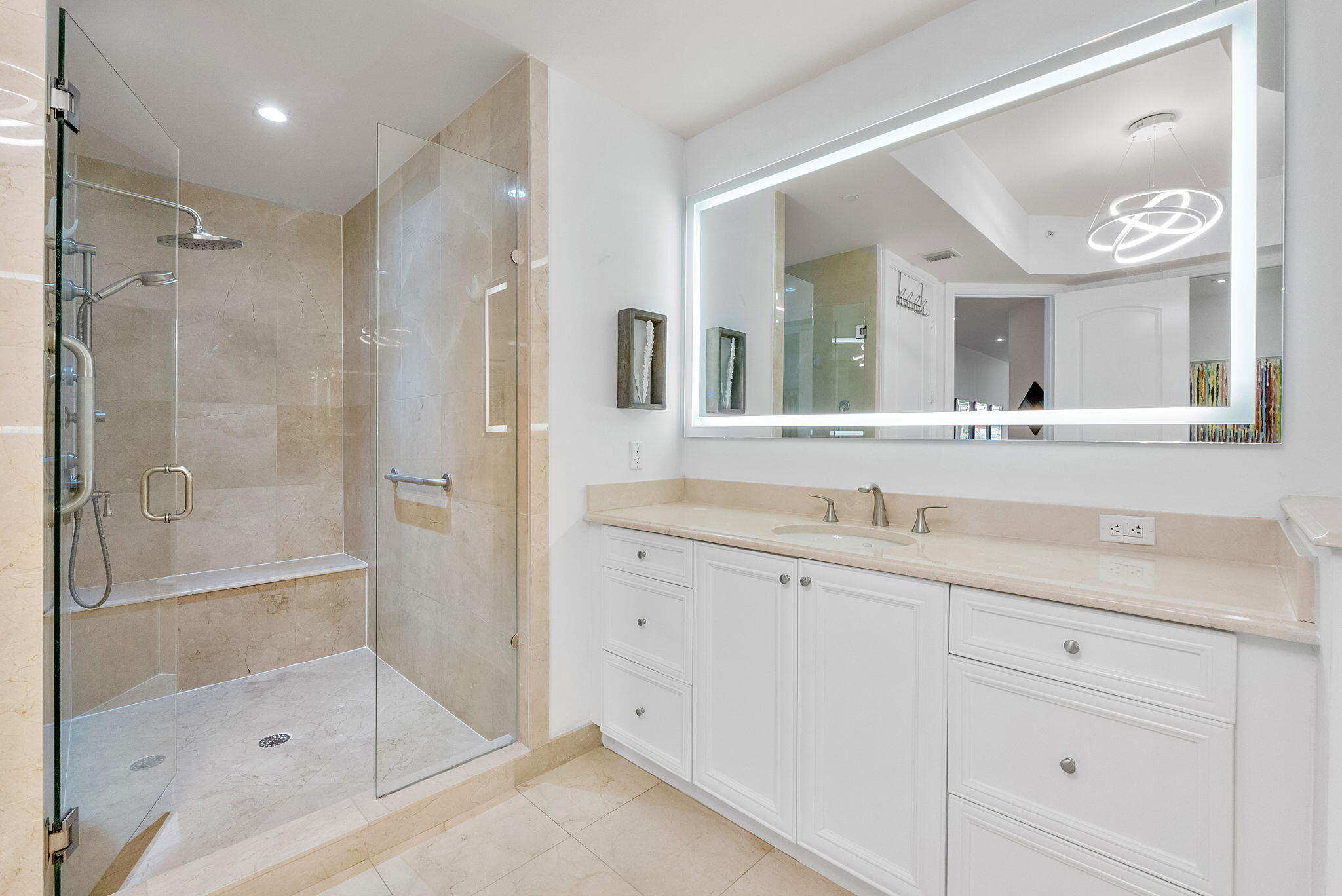 1 N Ocean Boulevard 402