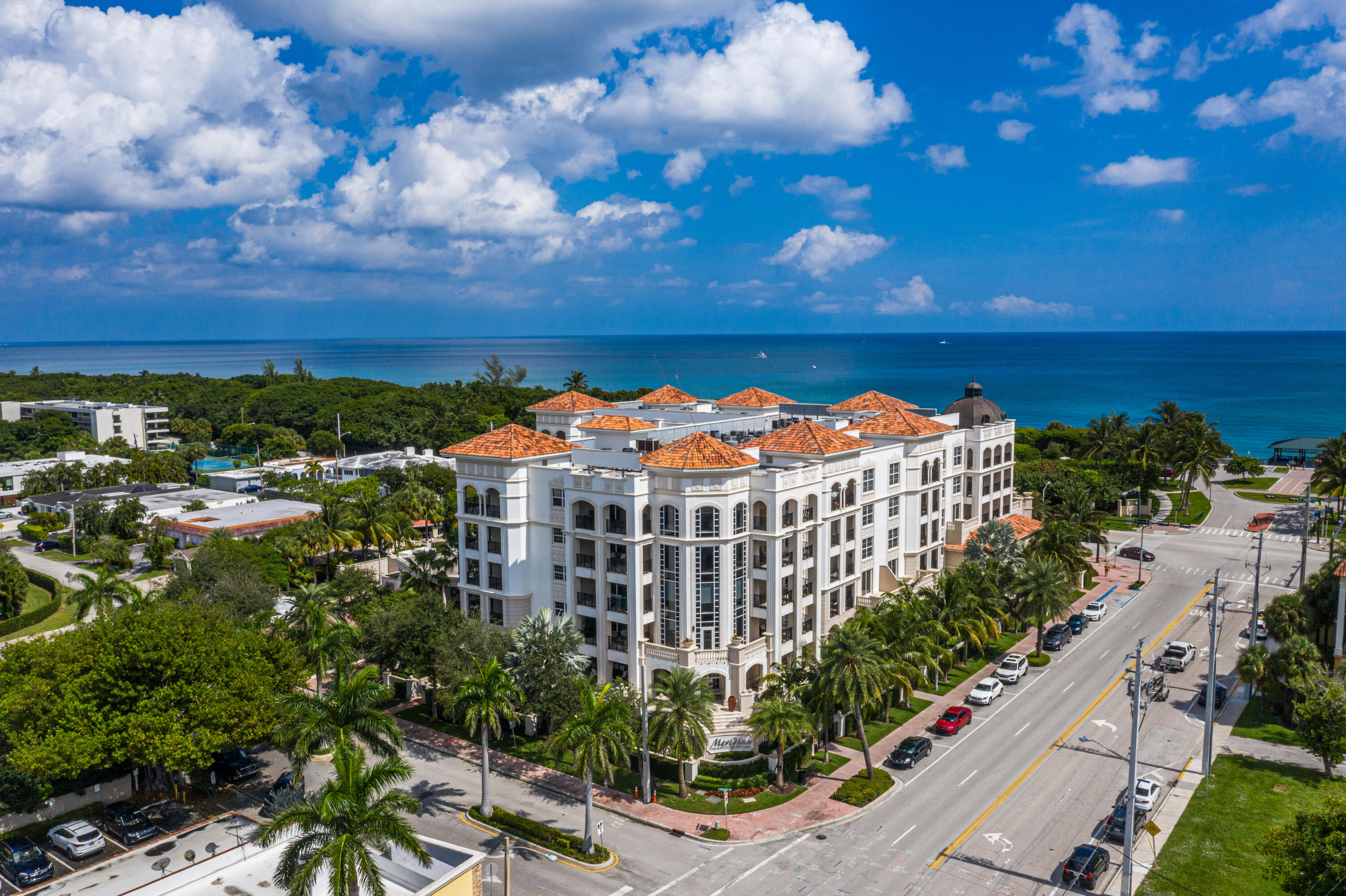 1 N Ocean Boulevard 402