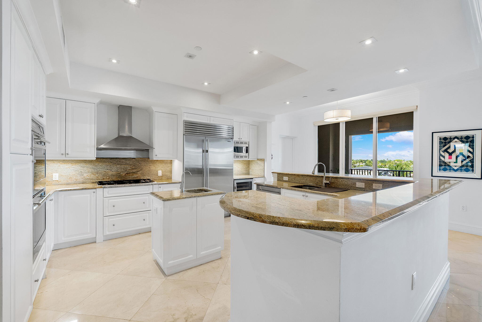 1 N Ocean Boulevard 402