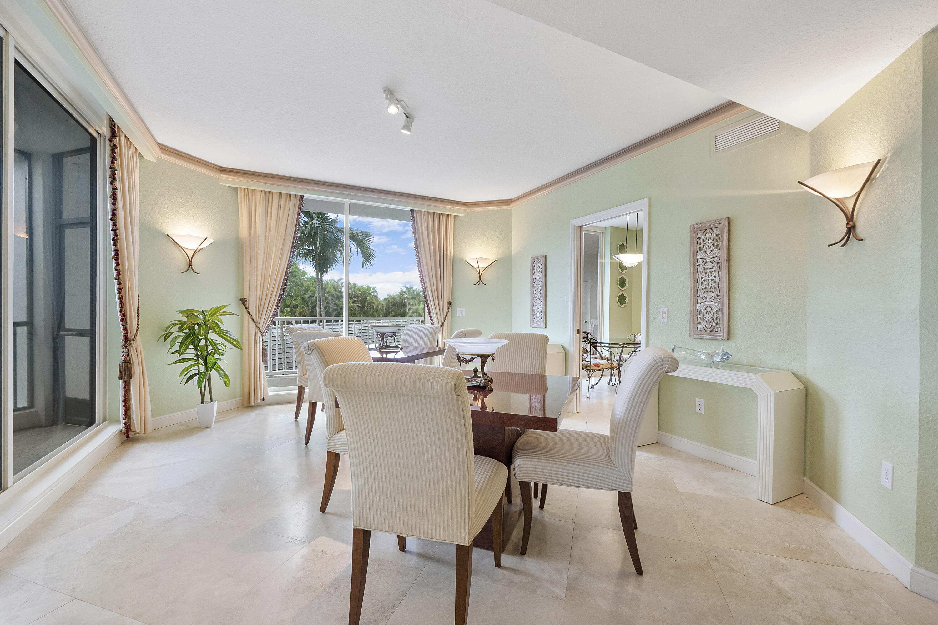 20320 Fairway Oaks Drive 321
