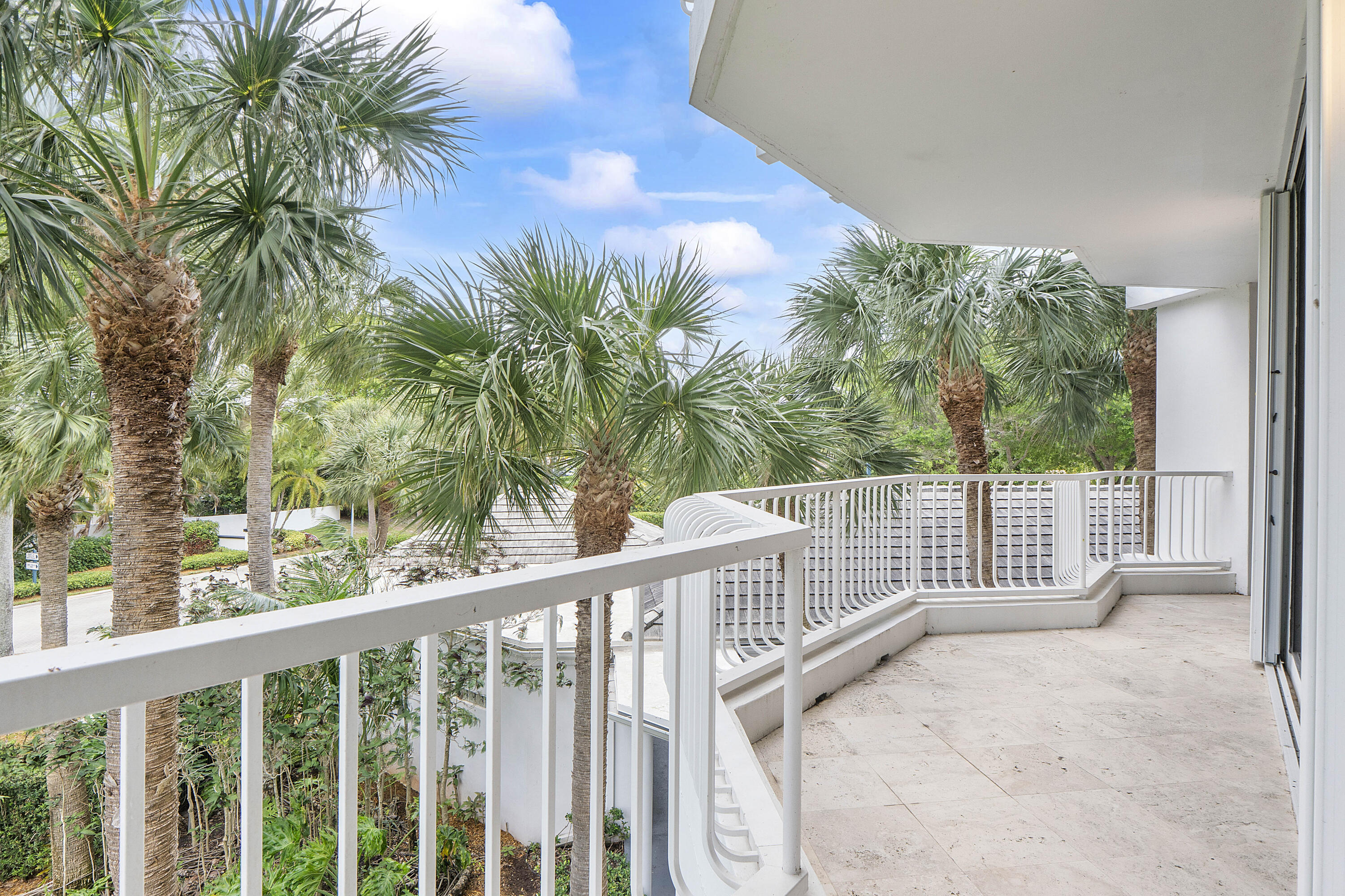 20320 Fairway Oaks Drive 321
