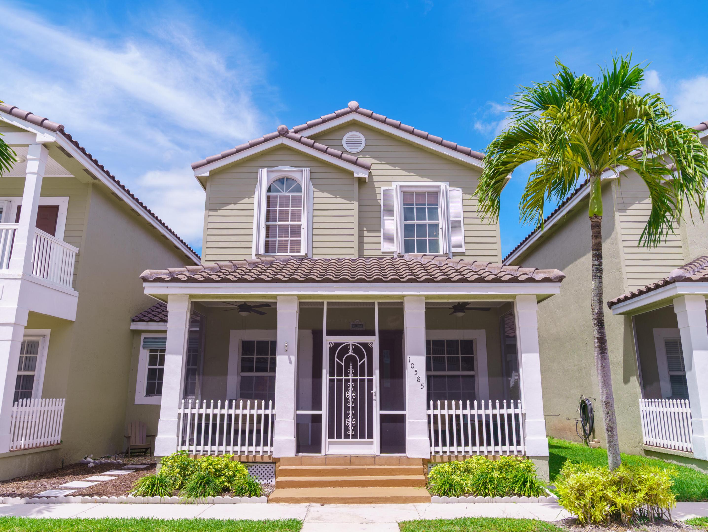 10585 NW 56th Place