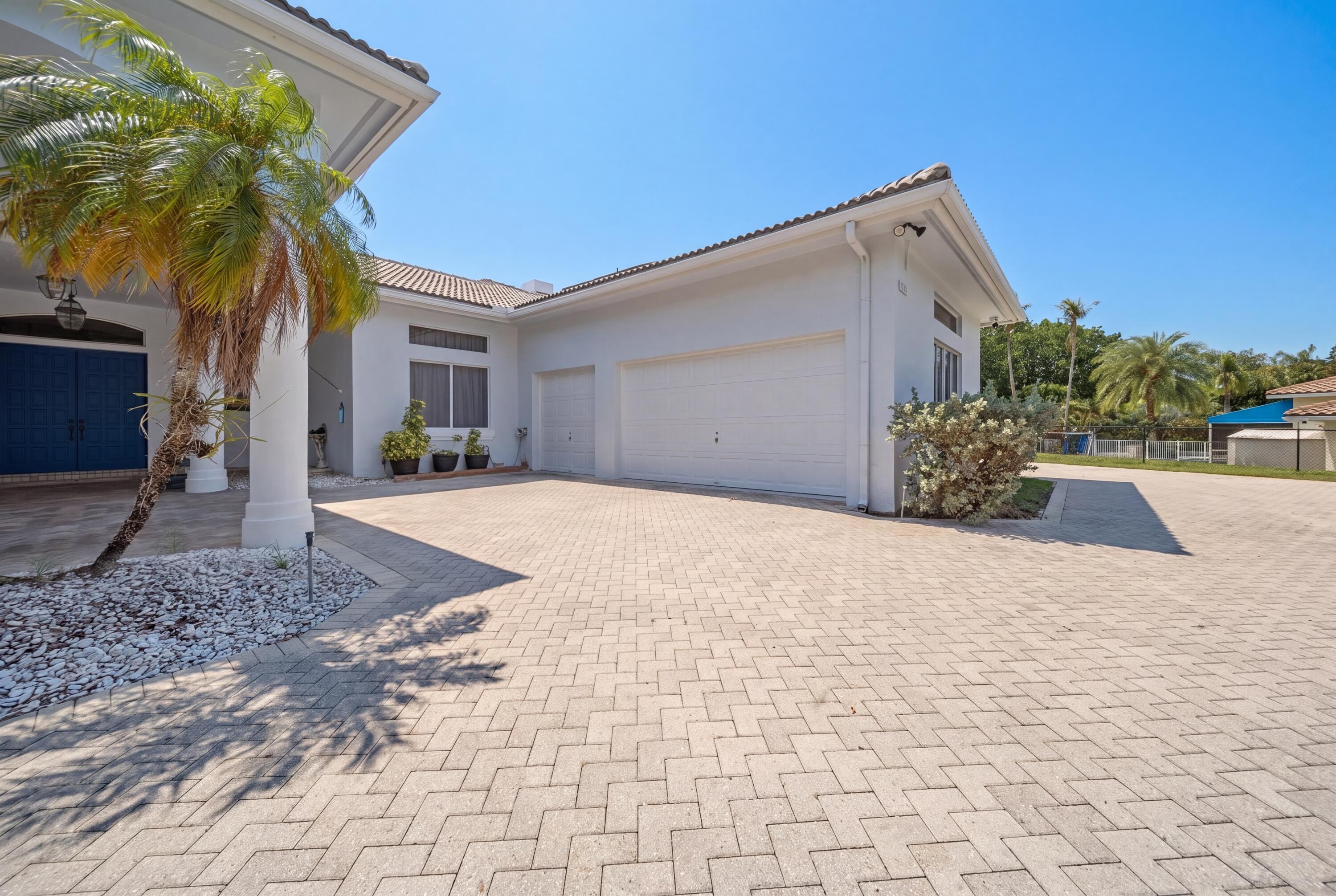4010 NW 100th Avenue