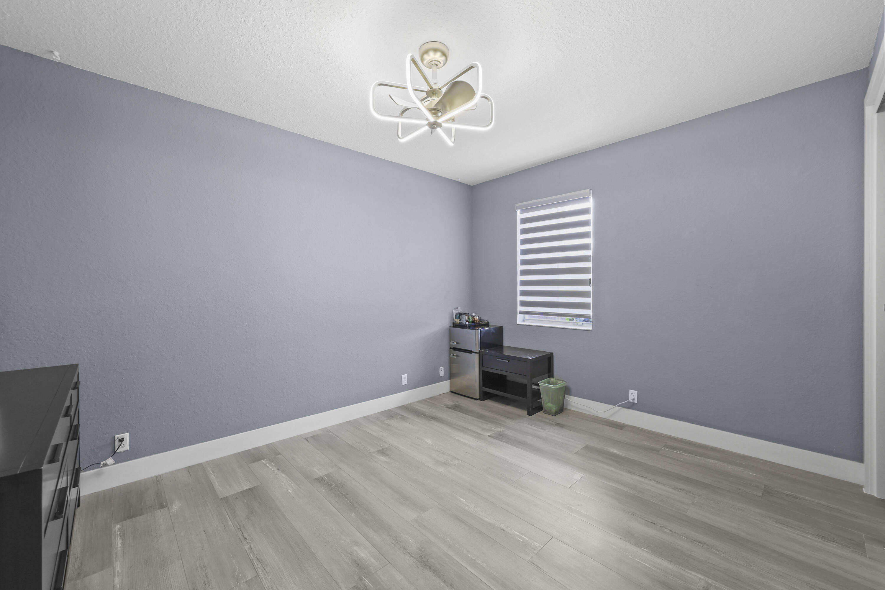 10980 NW 69th Place