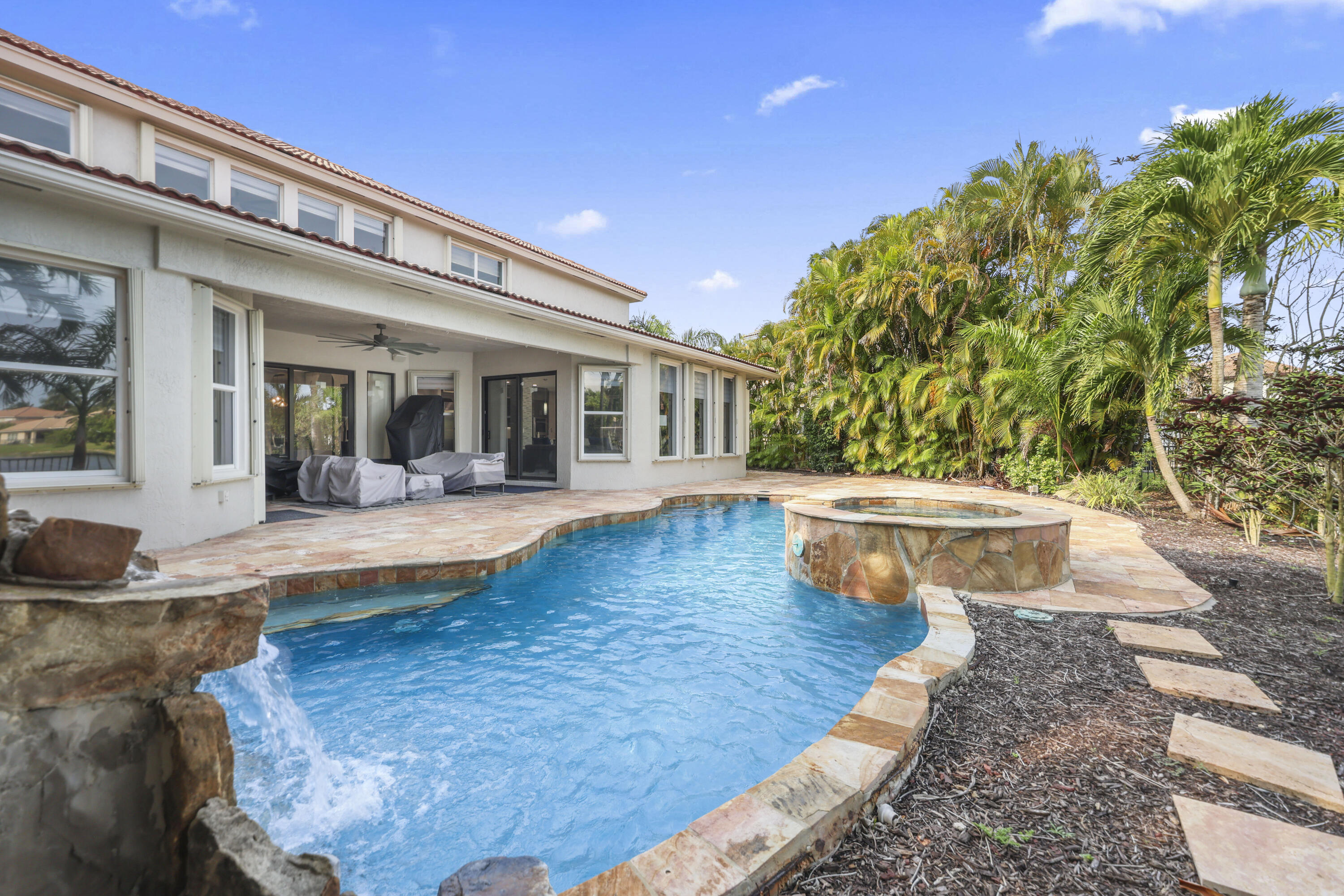 10980 NW 69th Place