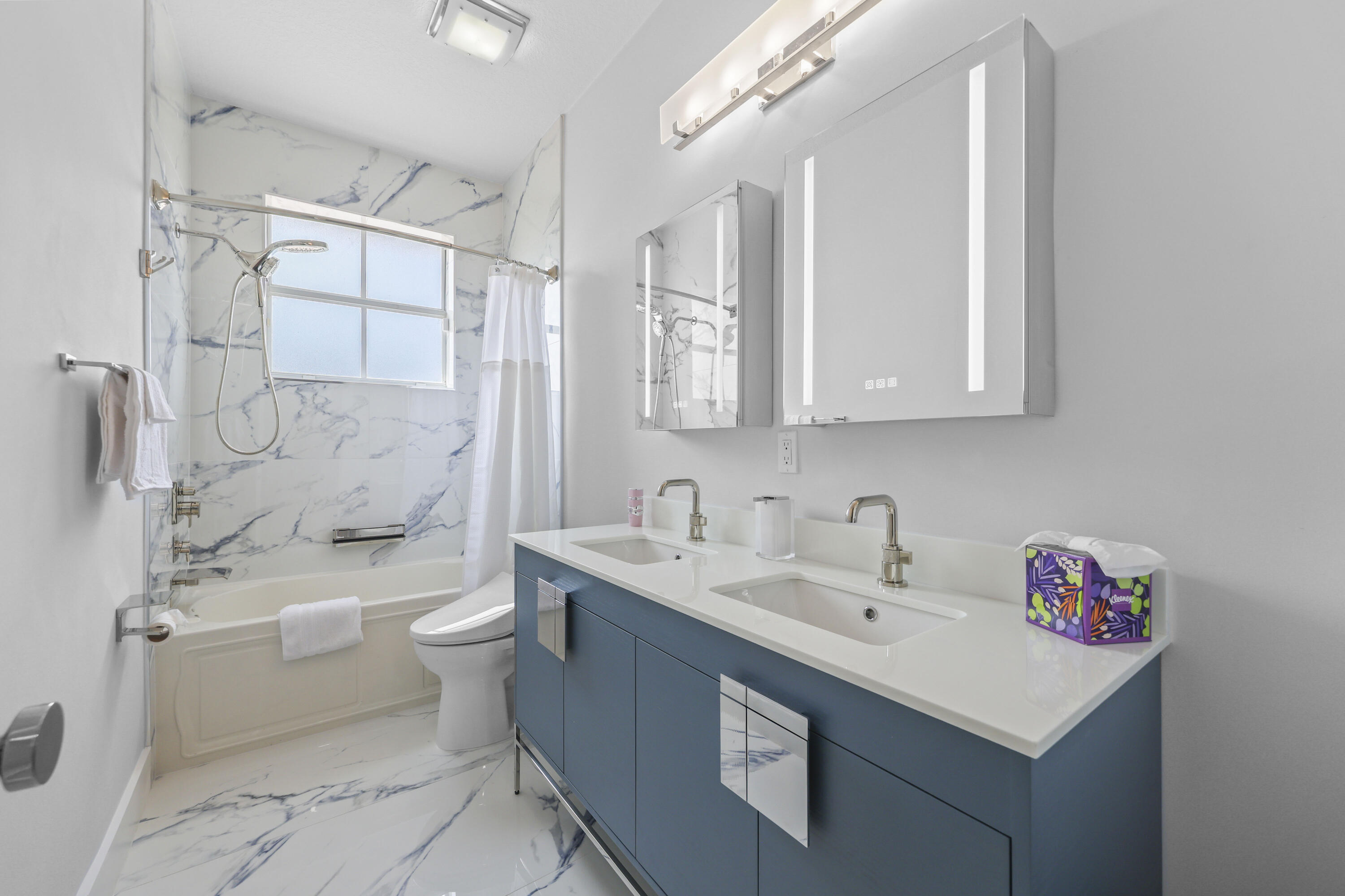 10980 NW 69th Place