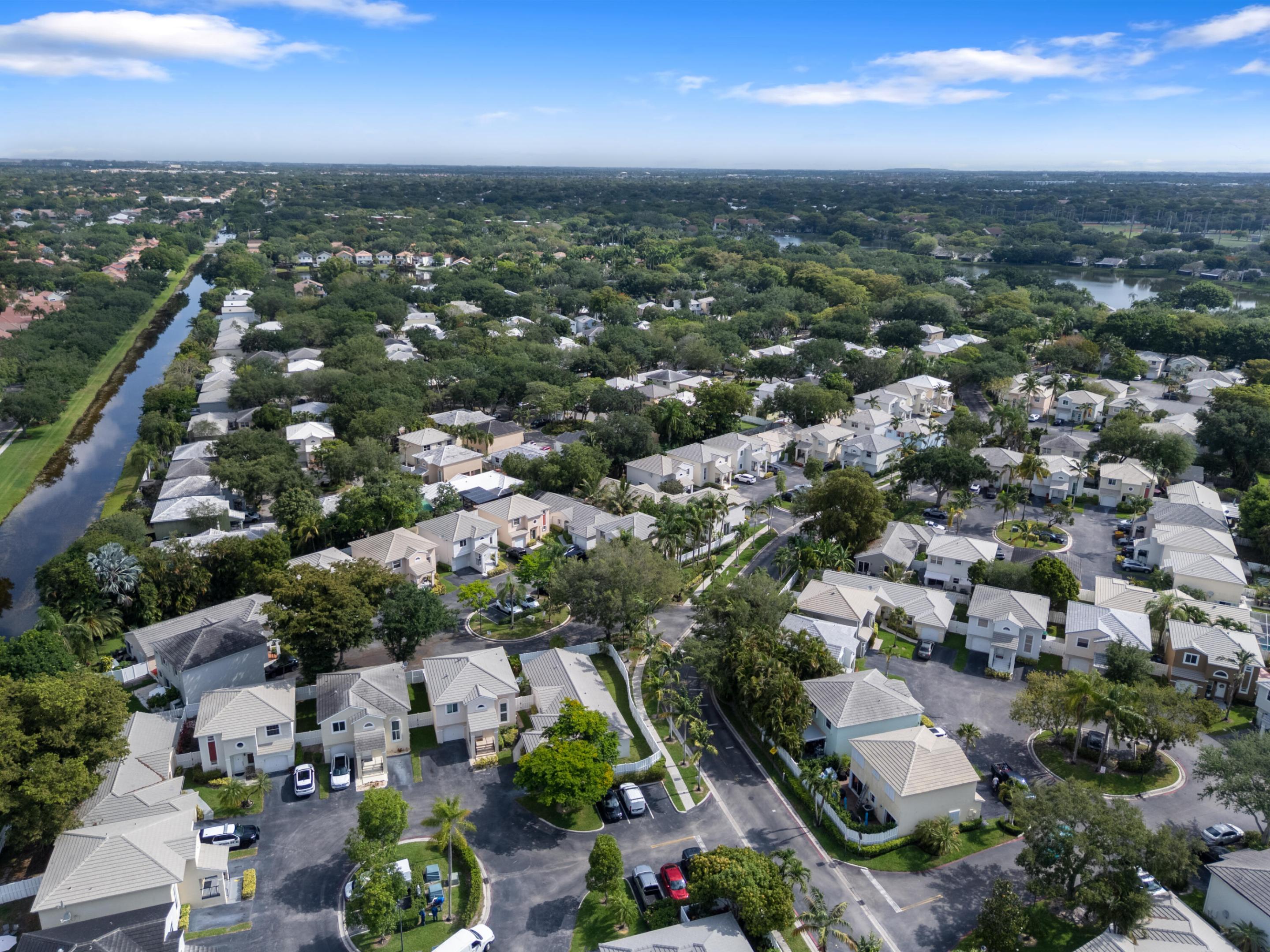 9859 NW 2nd Street