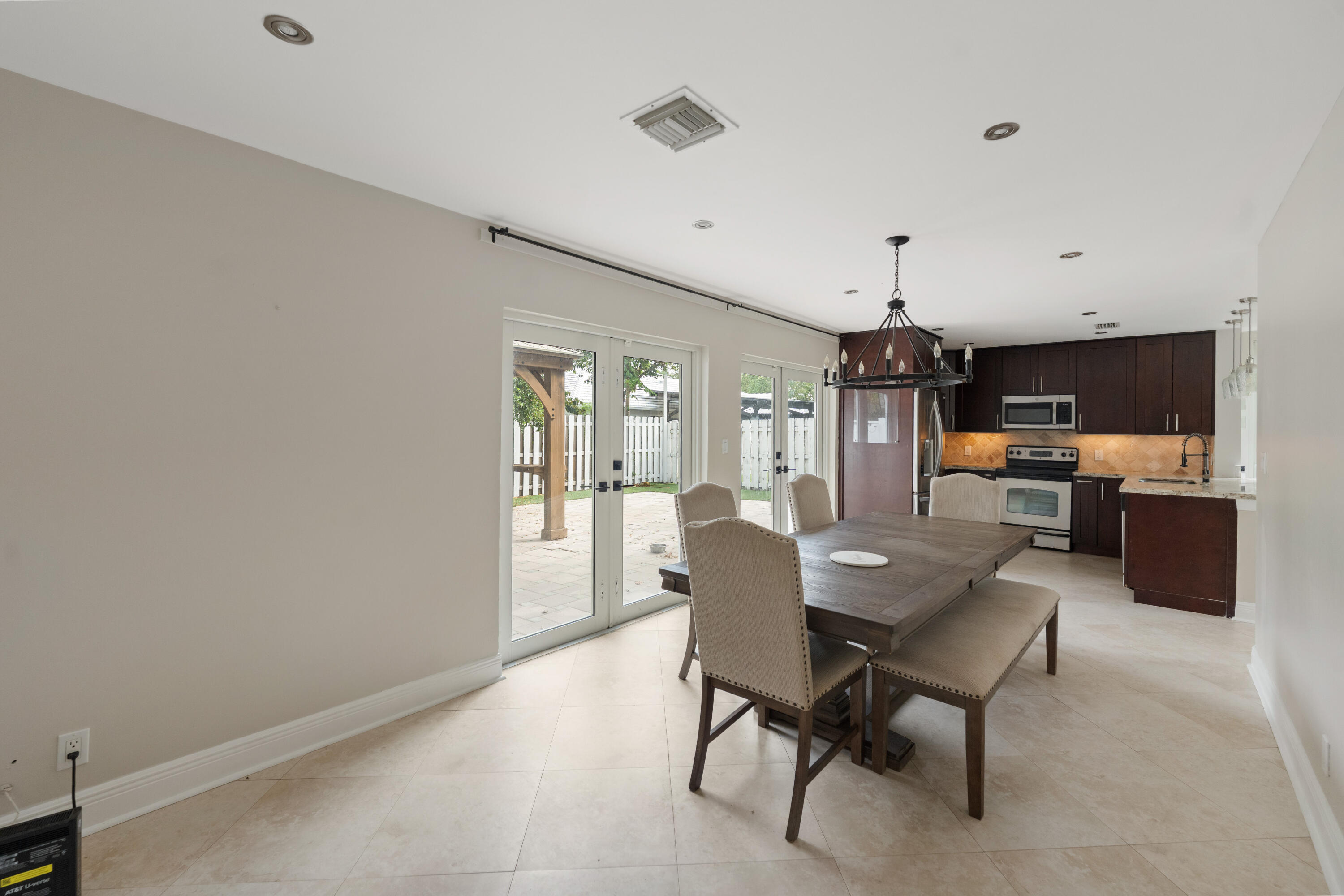 9859 NW 2nd Street