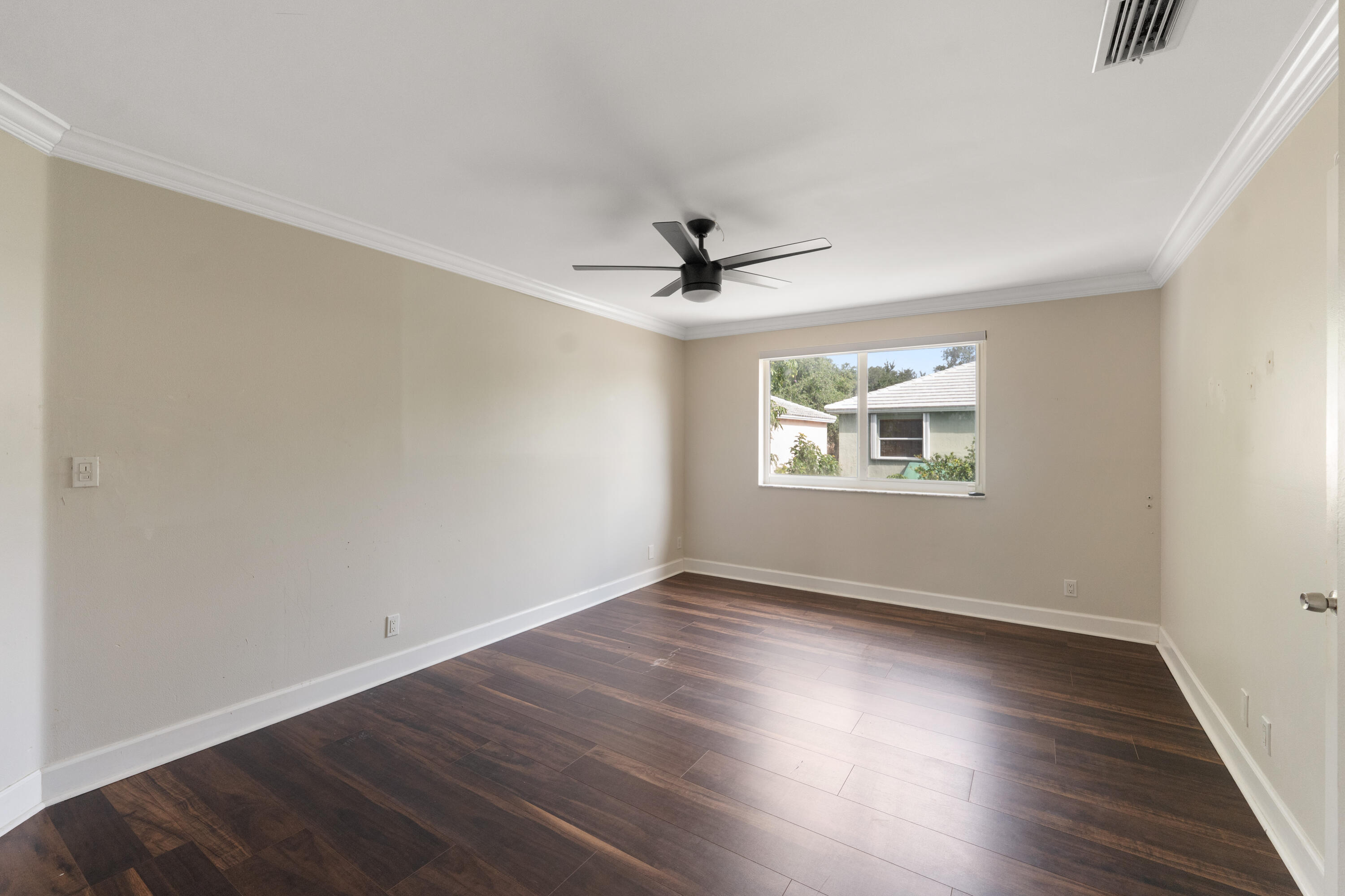 9859 NW 2nd Street