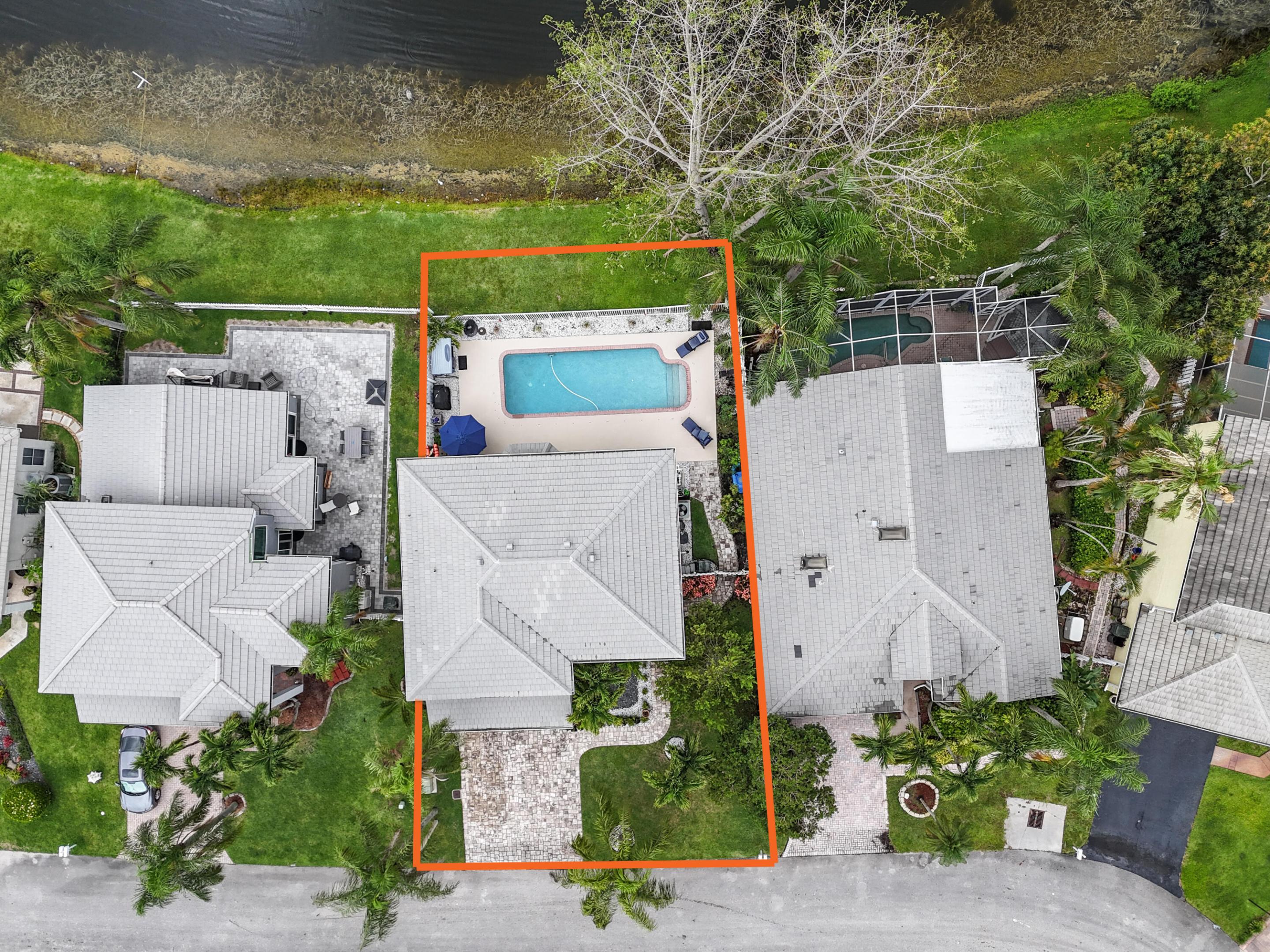 5220 NW 53rd Avenue