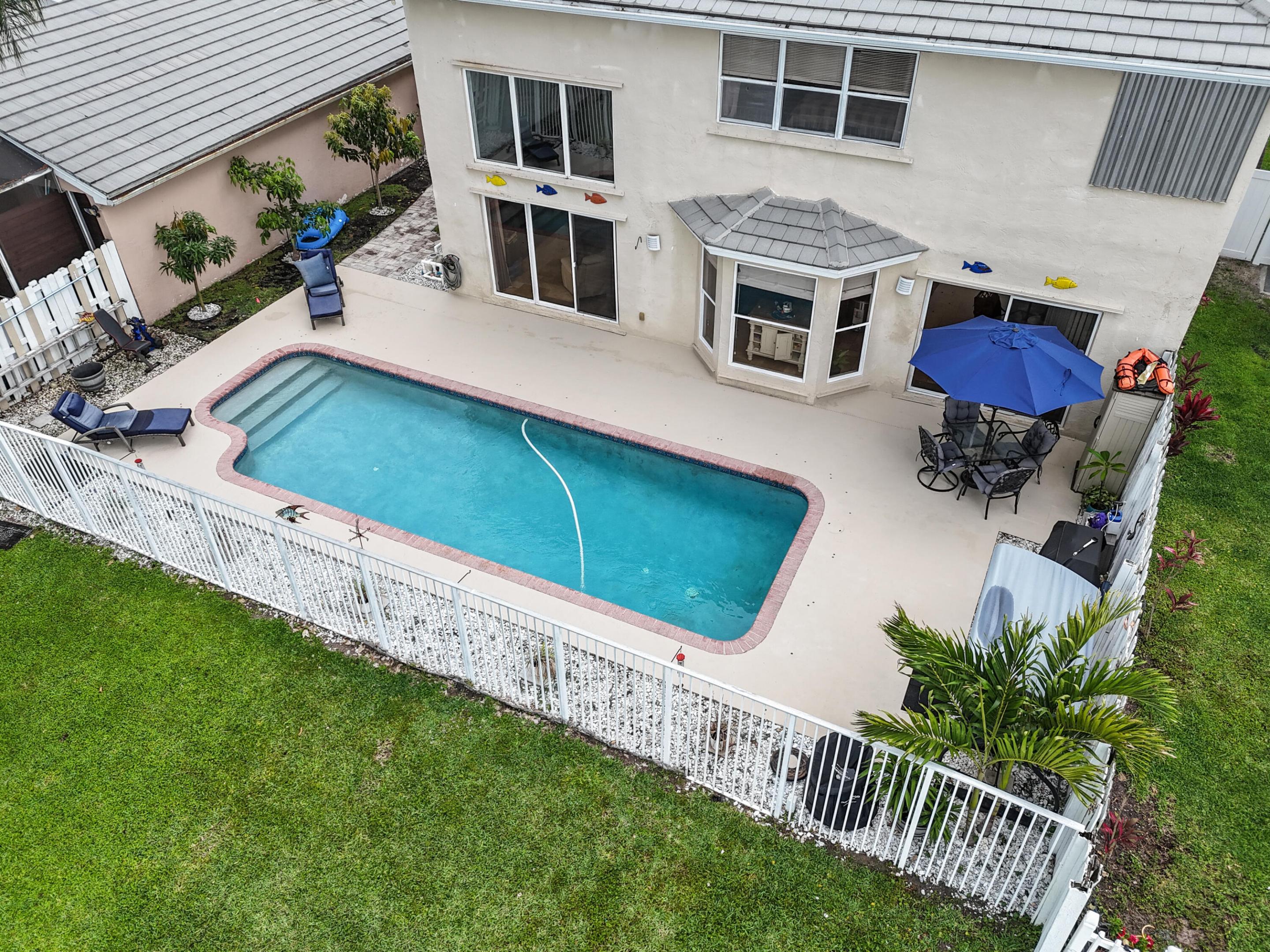 5220 NW 53rd Avenue