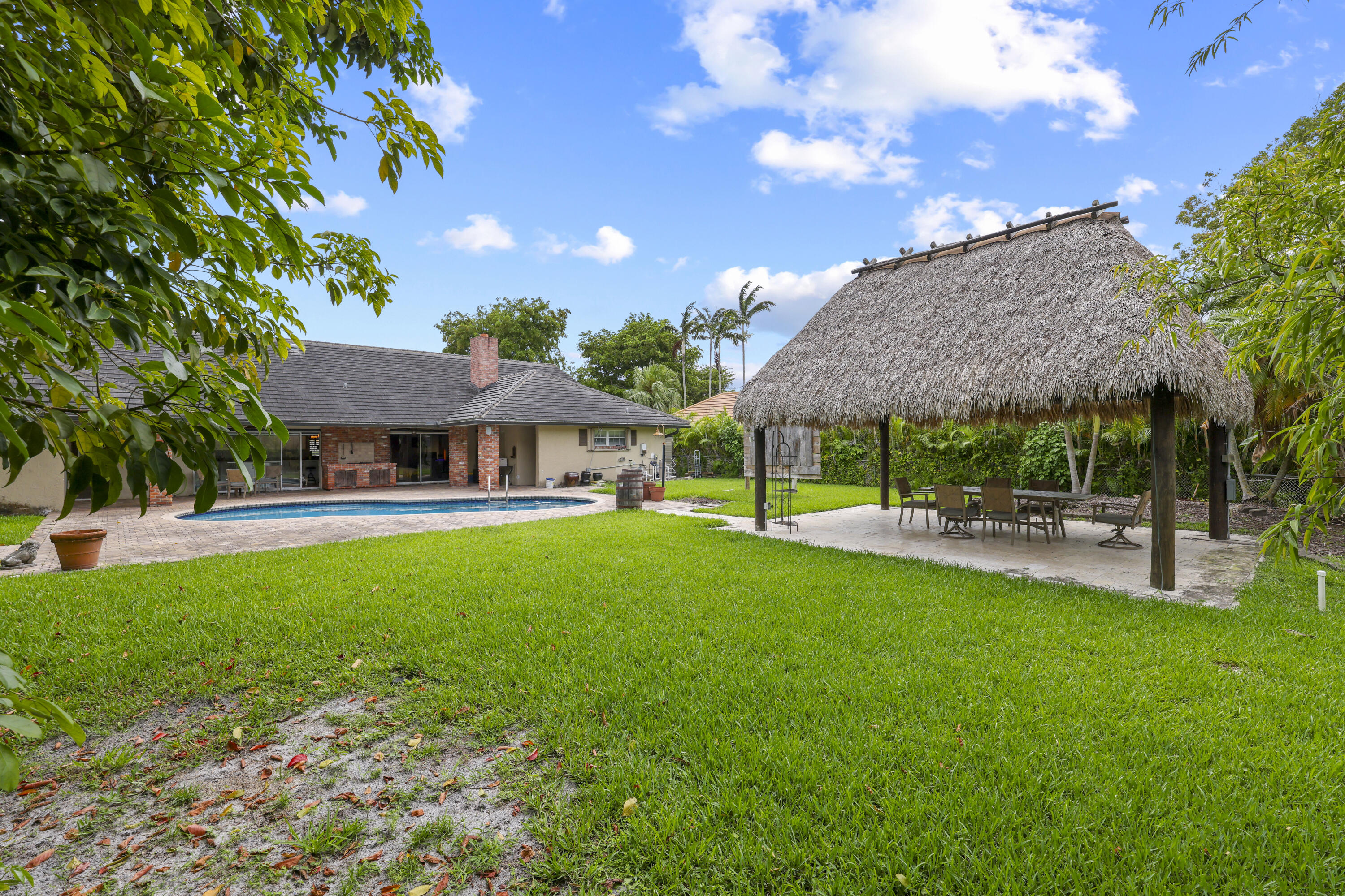 9901 NW 15th Court