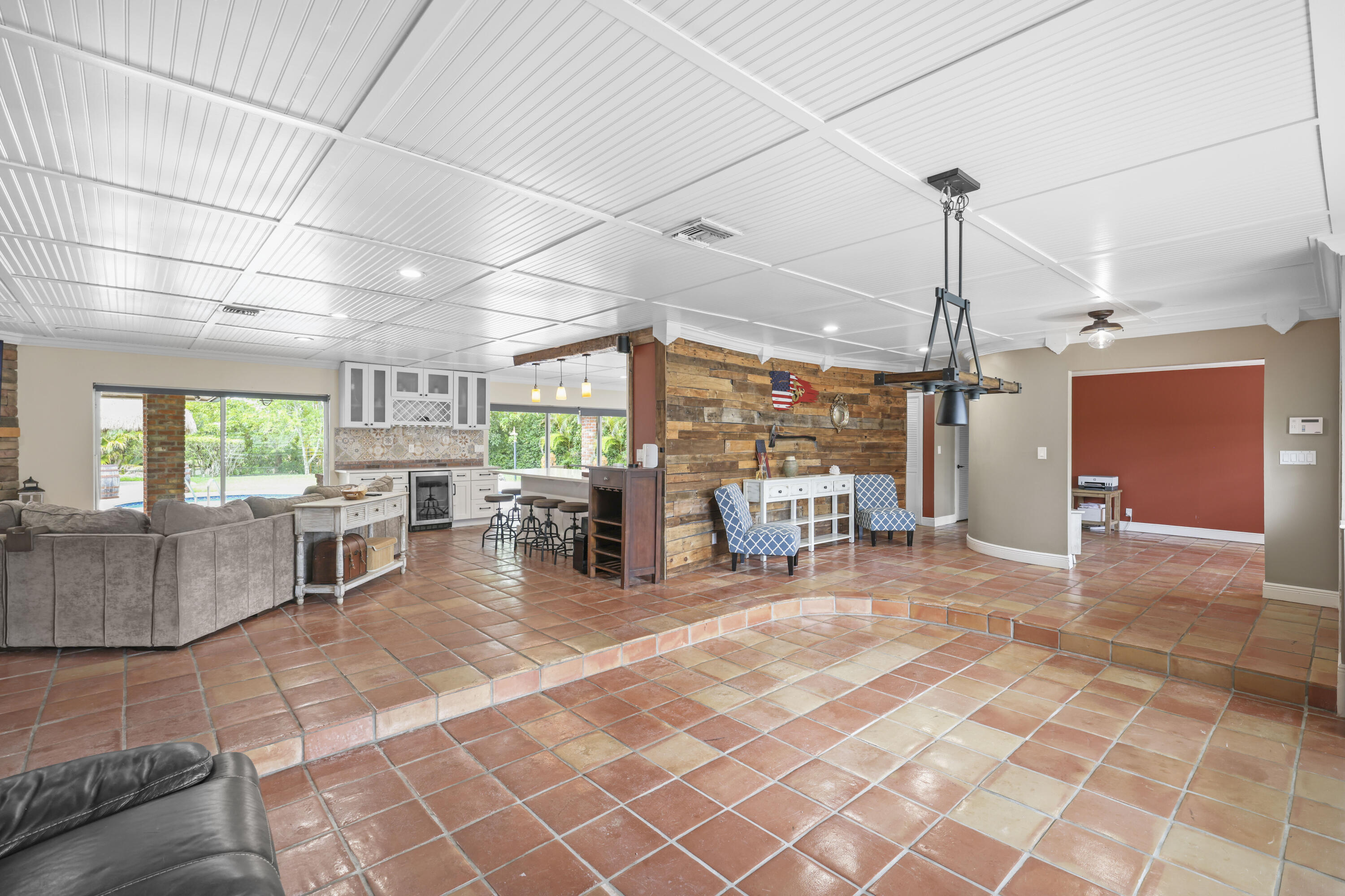 9901 NW 15th Court