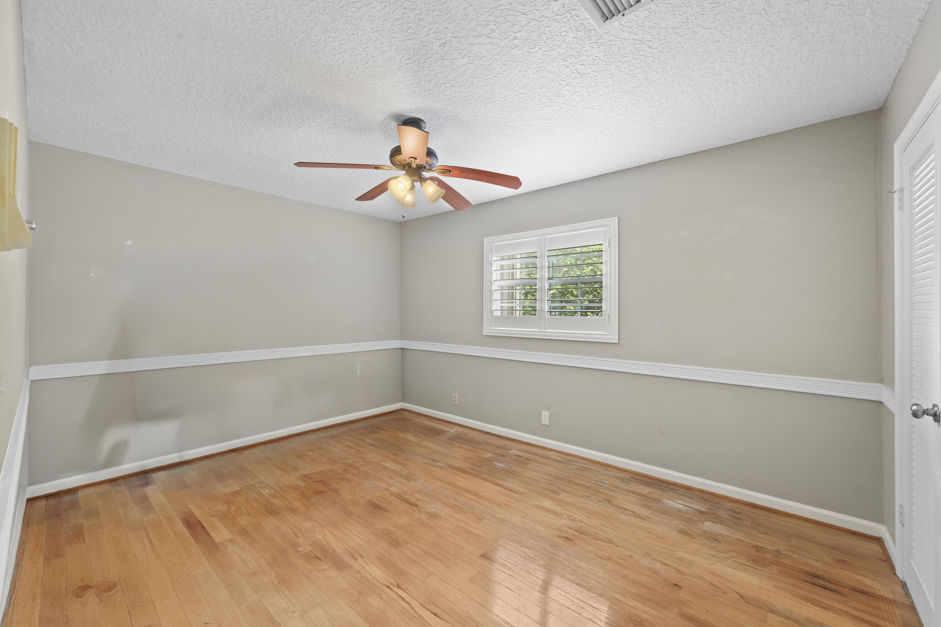 9901 NW 15th Court