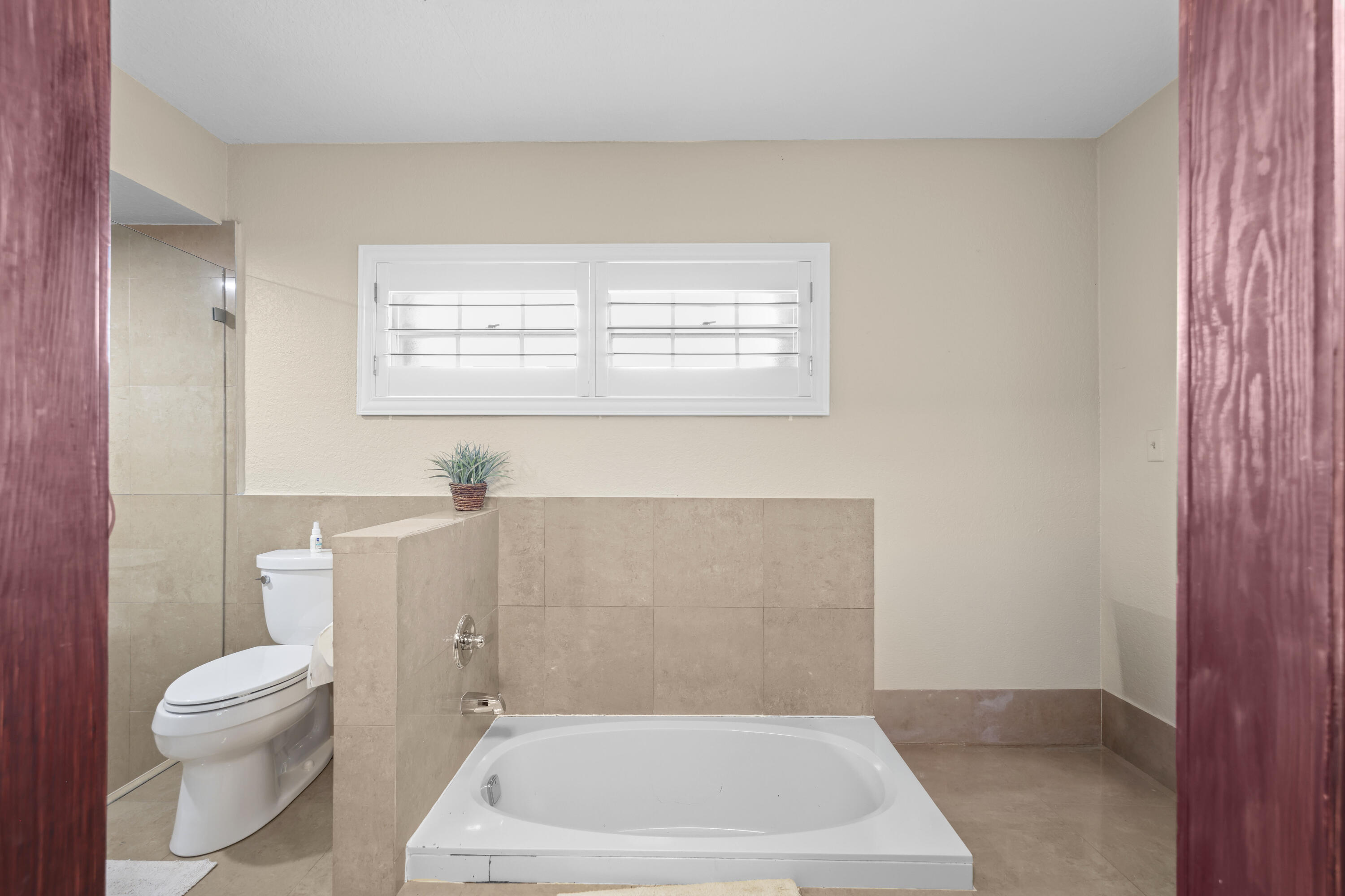 9901 NW 15th Court