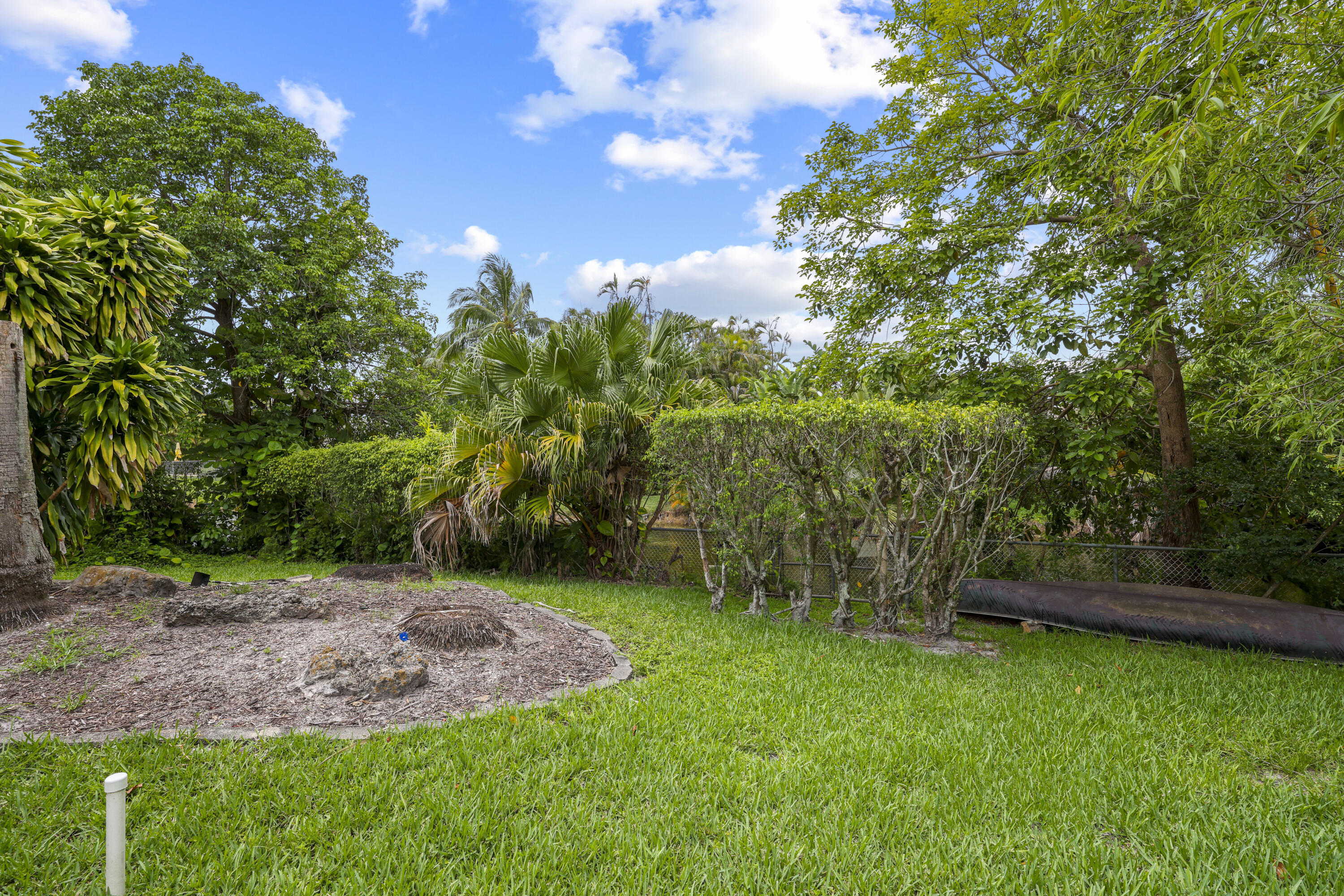 9901 NW 15th Court