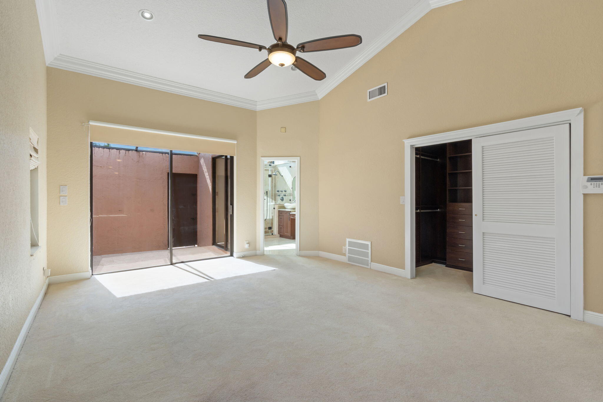 11220 NW 2nd Manor