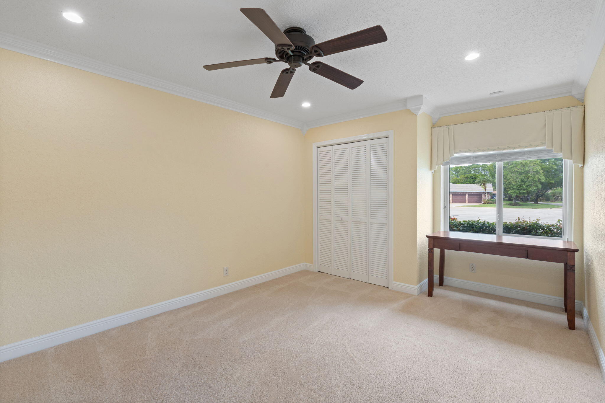 11220 NW 2nd Manor