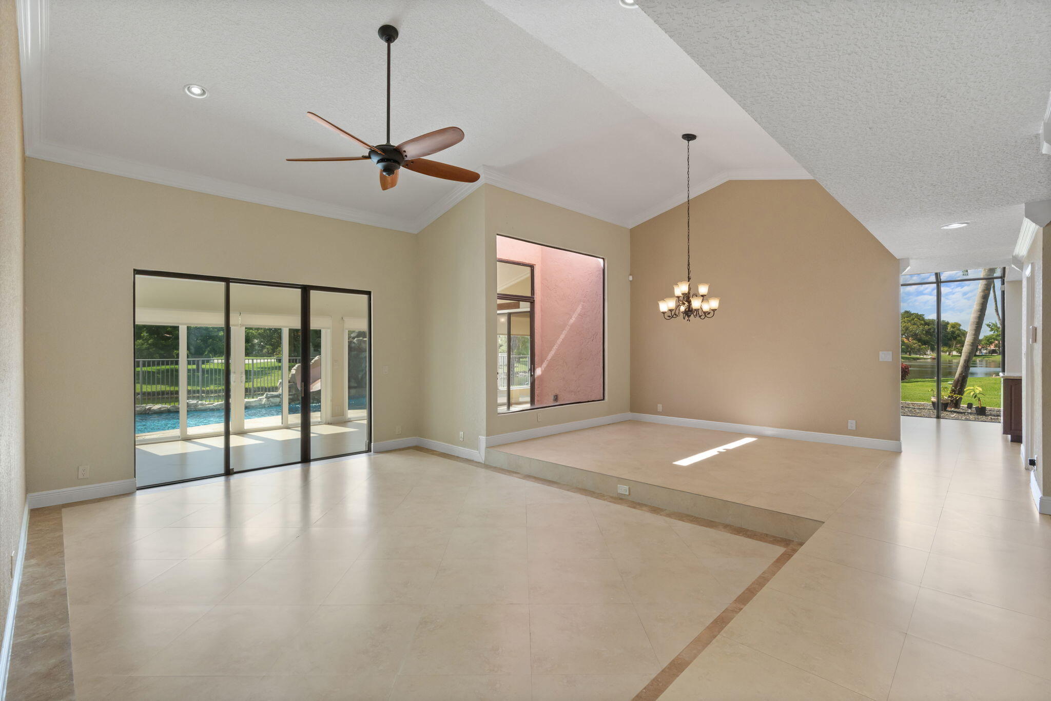11220 NW 2nd Manor