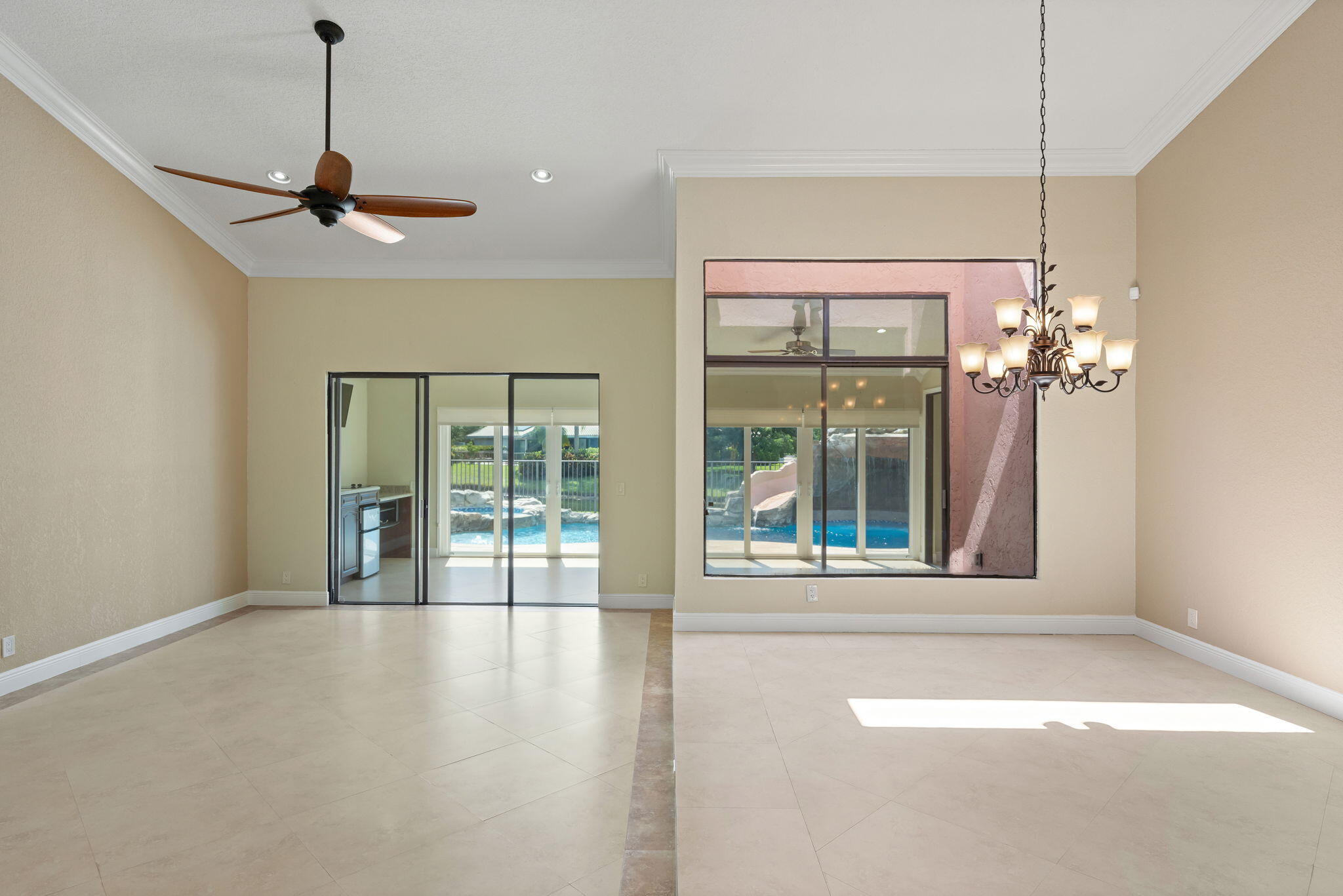 11220 NW 2nd Manor
