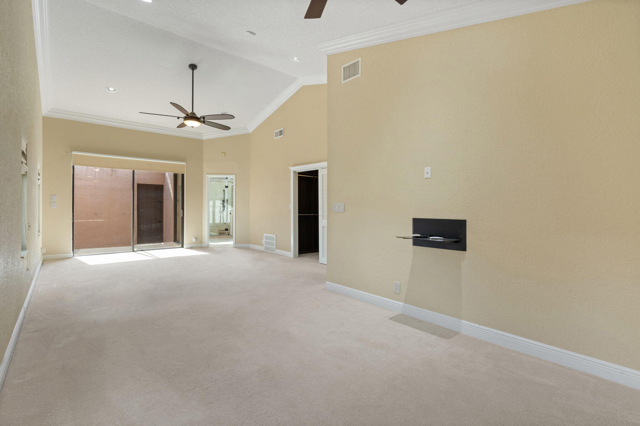 11220 NW 2nd Manor
