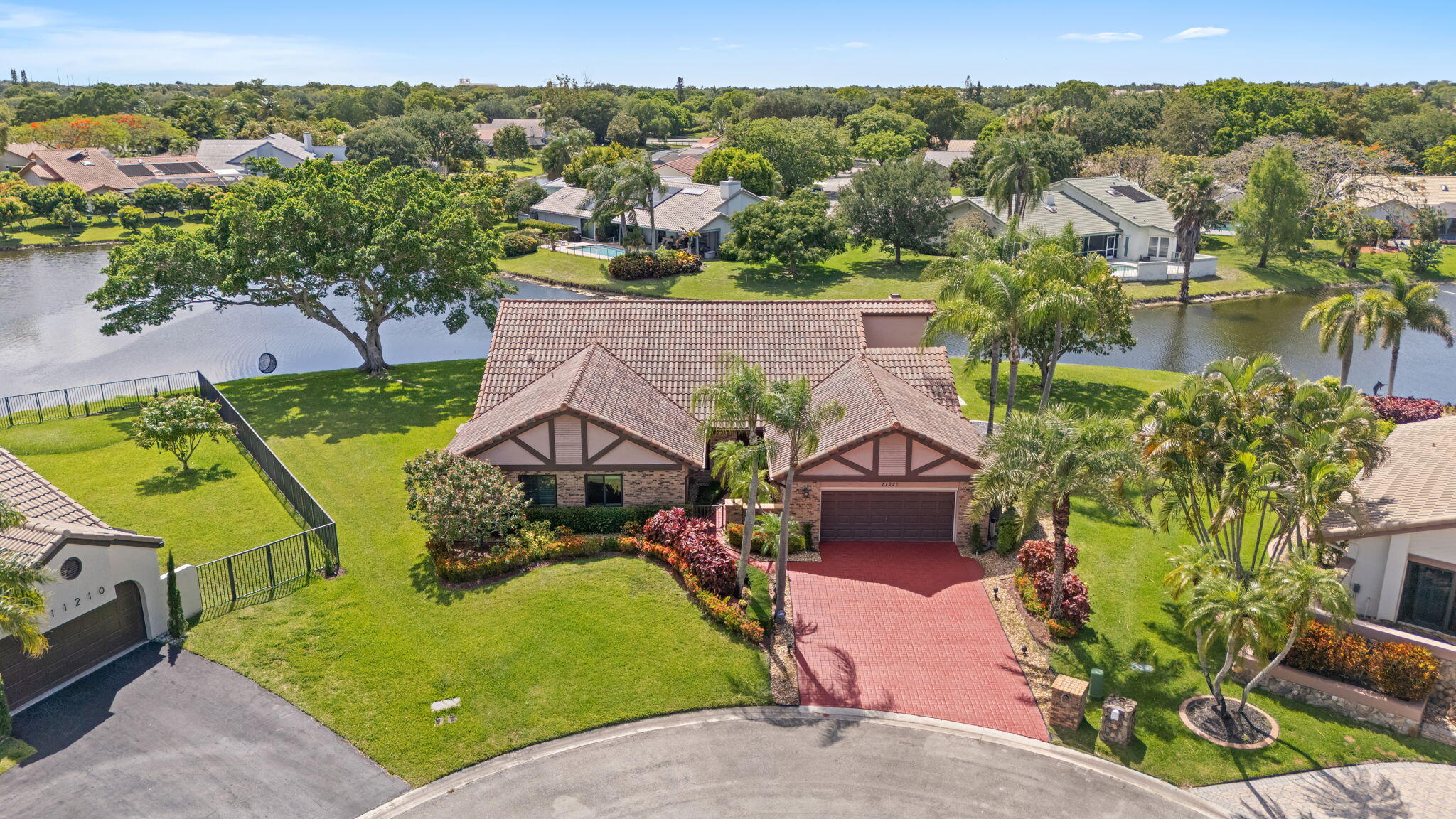 11220 NW 2nd Manor