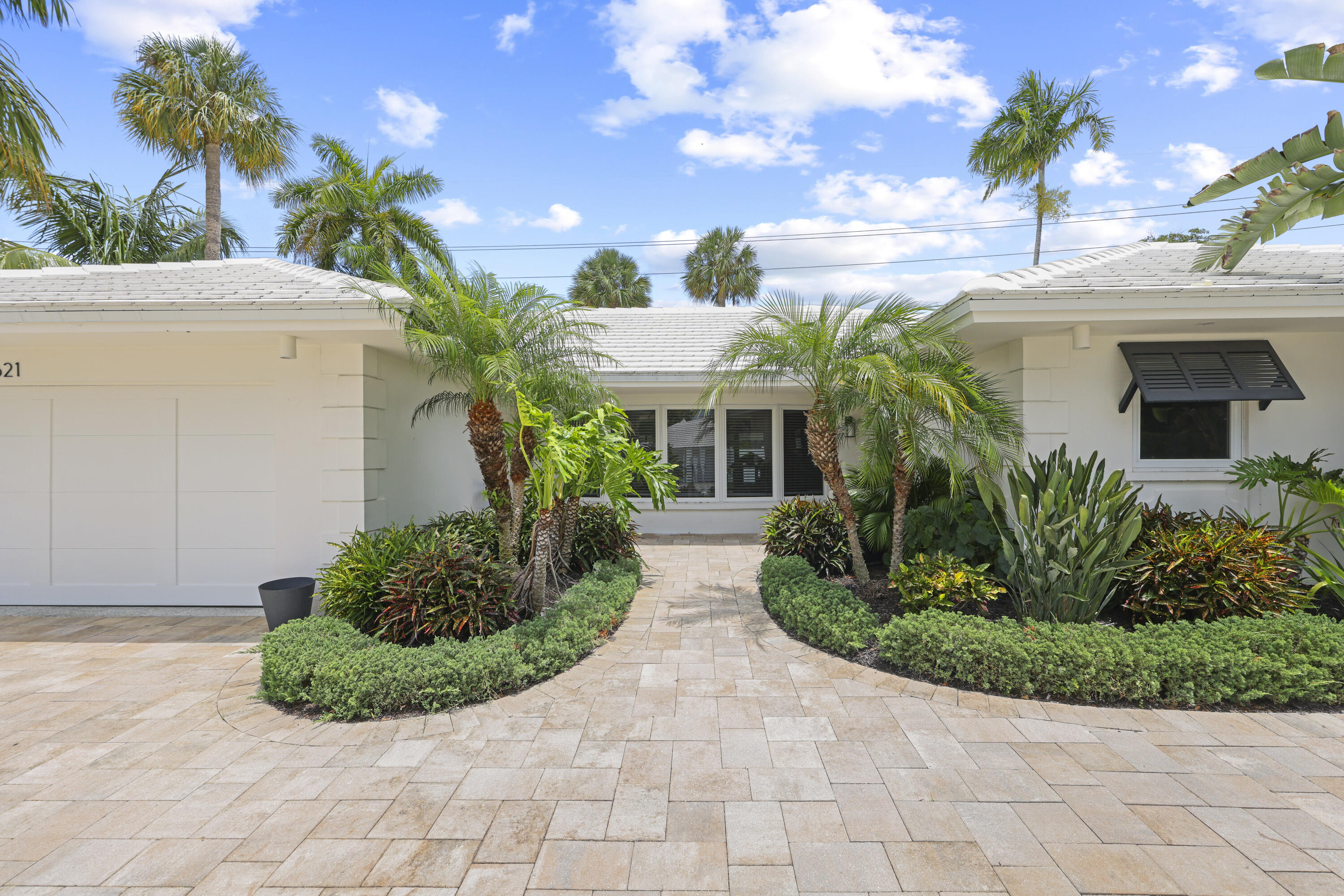 621 Apple Tree Lane