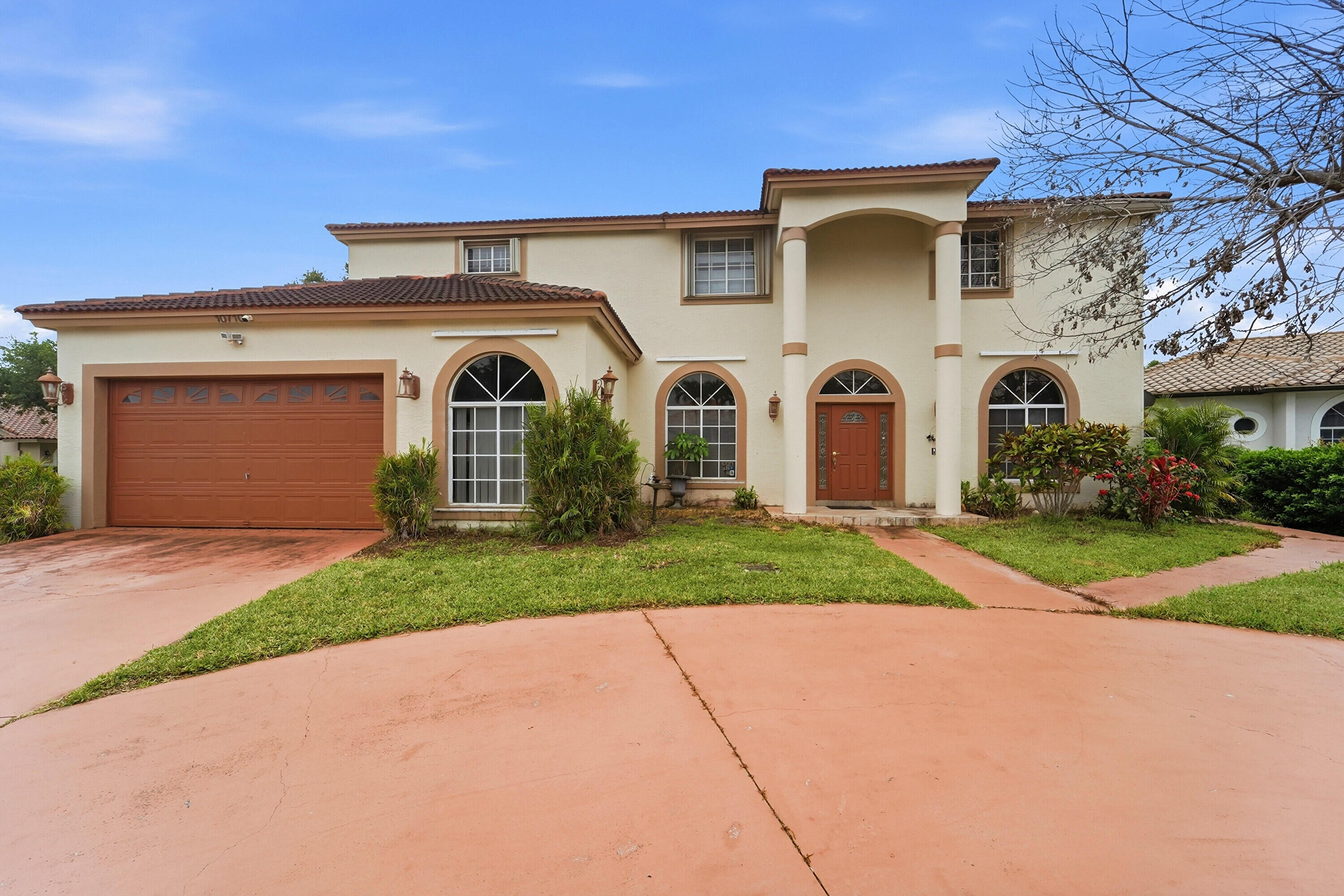 10710 NW 54th Place