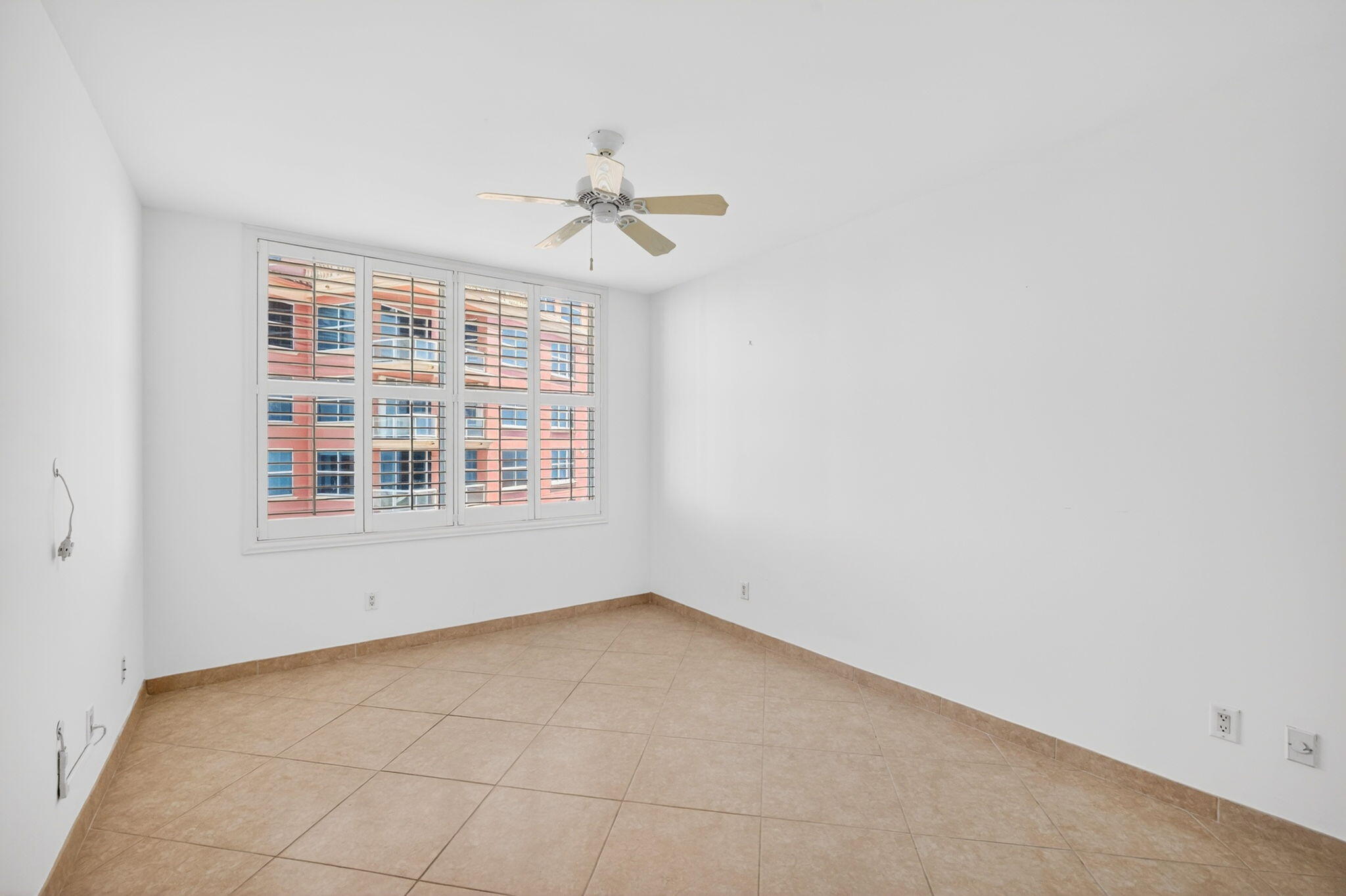 2100 N Ocean Boulevard 8b