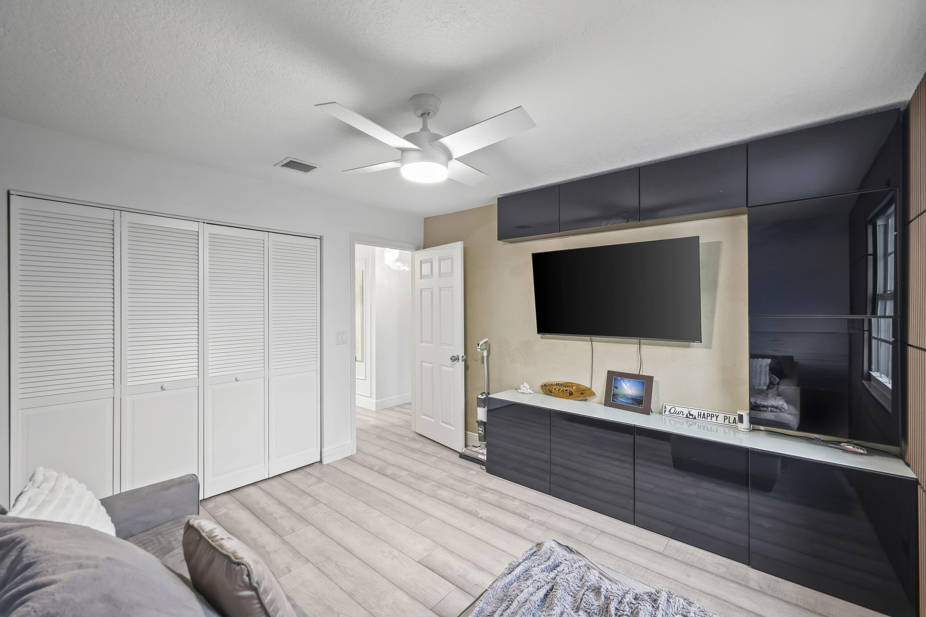 12253 Glenmore Drive