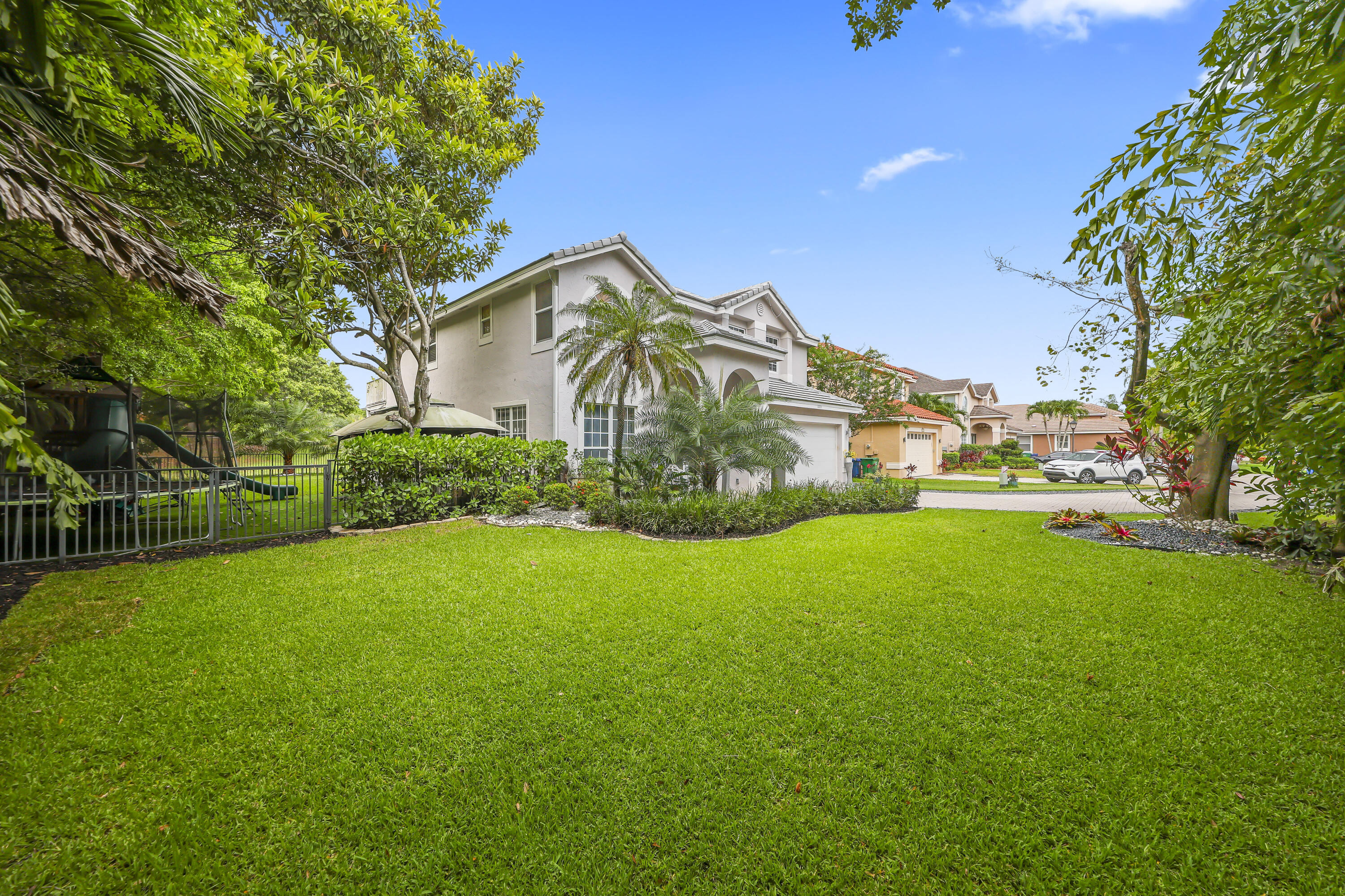 12253 Glenmore Drive